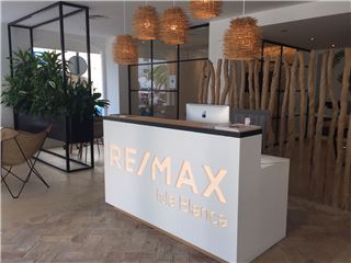 RE/MAX Isla Blanca