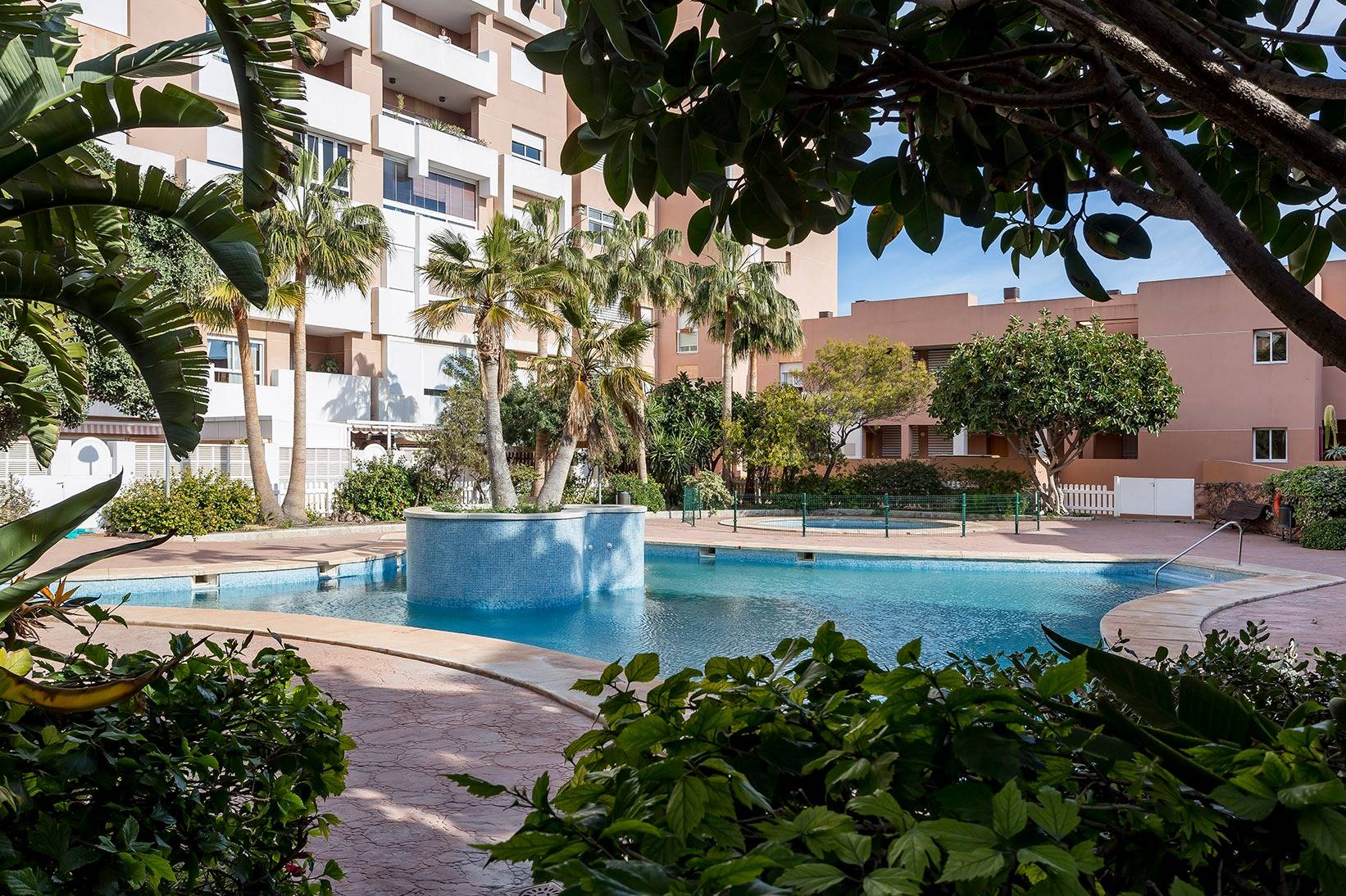 Pisos-Alquiler-Almería-1070025