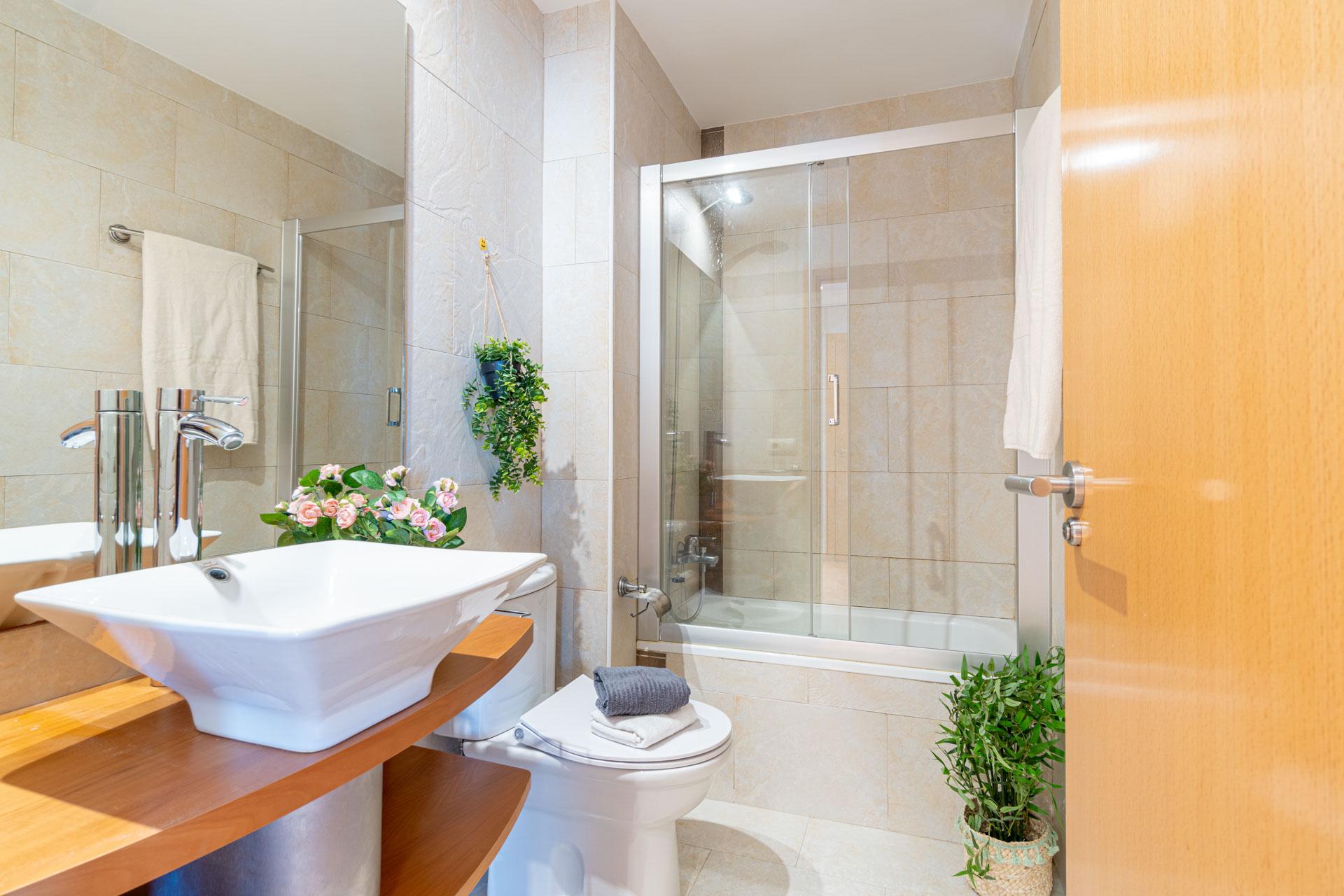 Pisos-Venta-LlanÃ§Ã -1091895-Foto-12