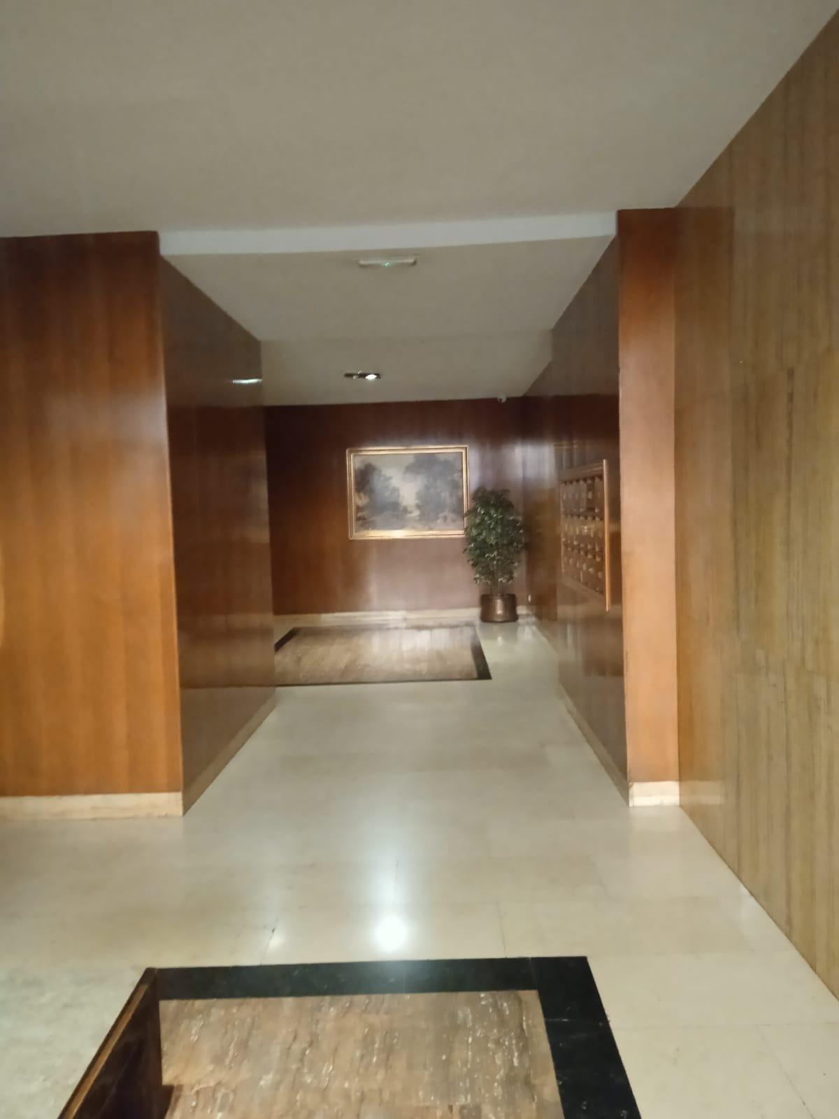 Oficinas-Venta-Madrid-1061950-Foto-17