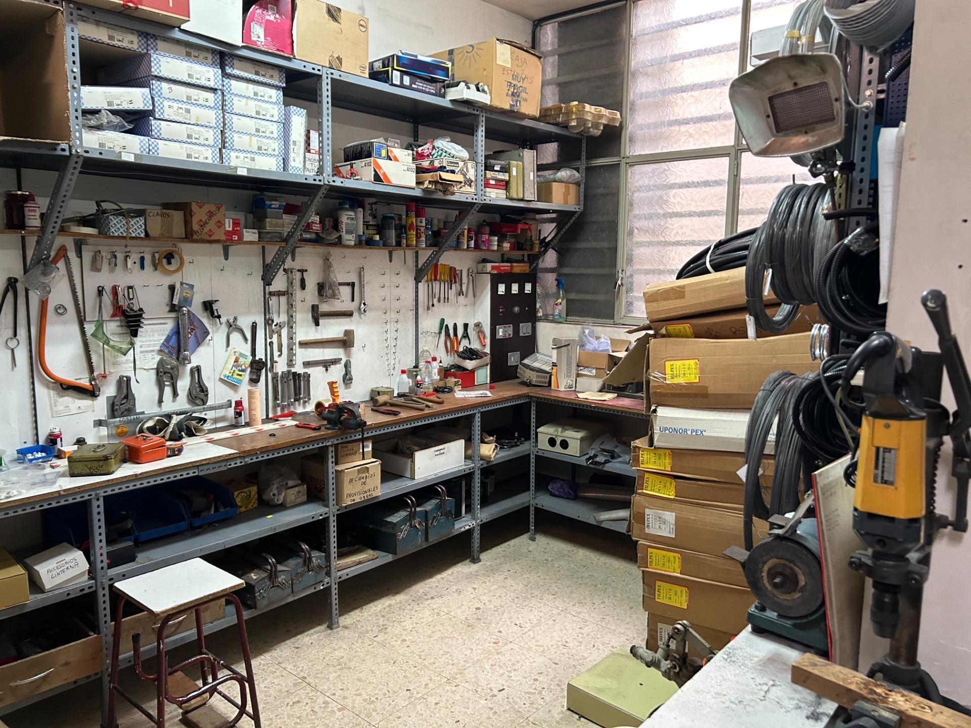 Negocios-Venta-Badalona-1209386-Foto-21