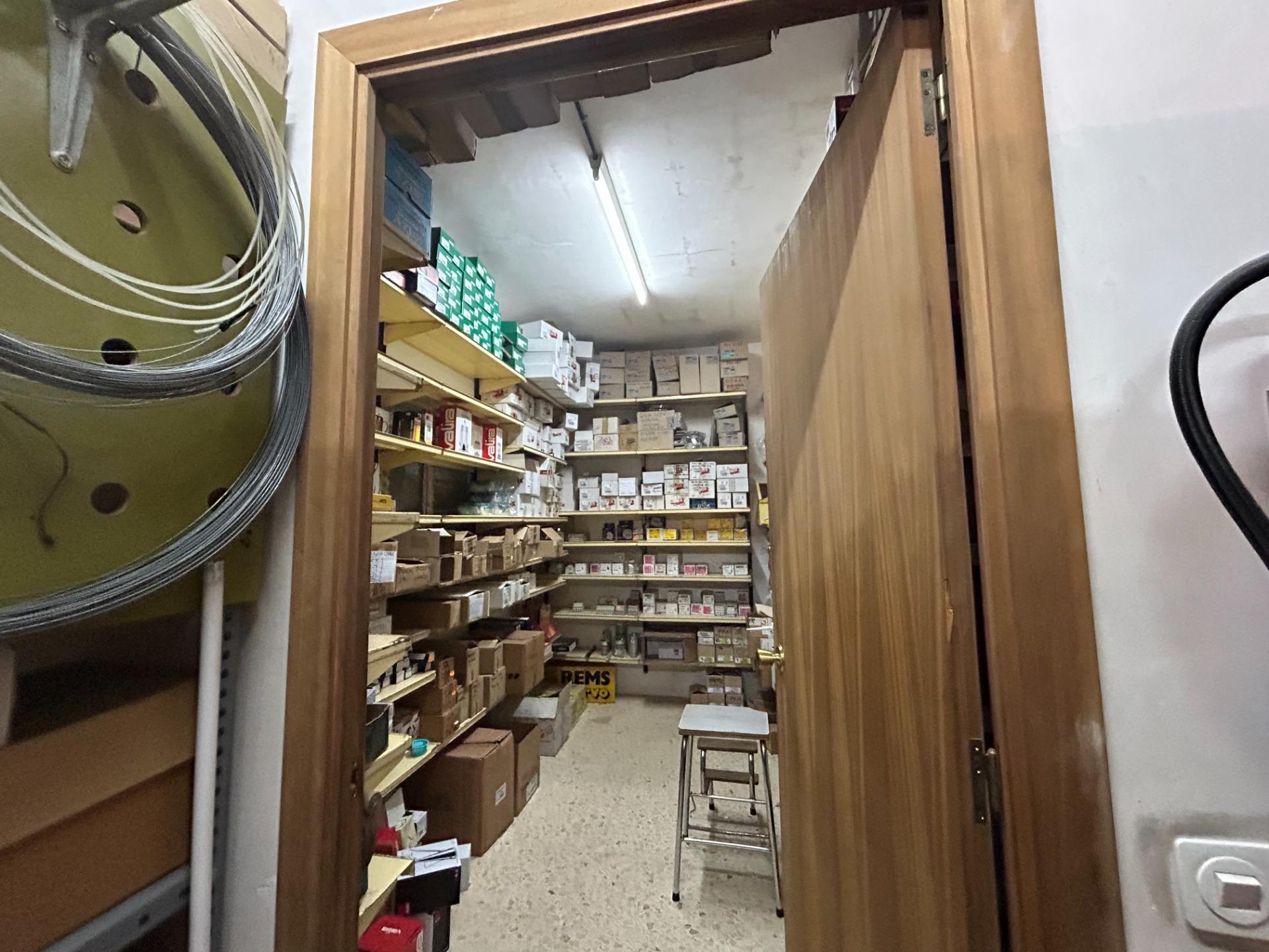 Negocios-Venta-Badalona-1209386-Foto-30