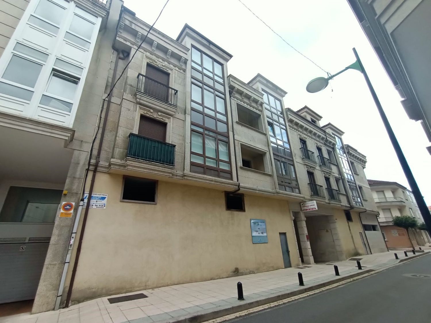 Local Comercial en venta, Cambados