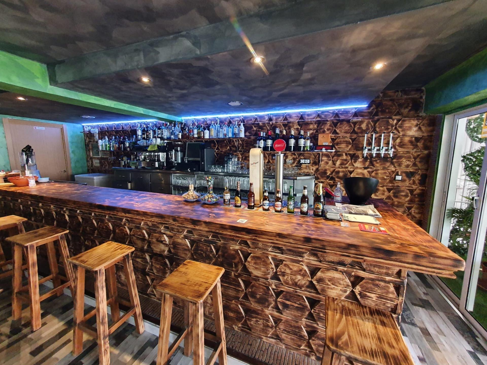 Local Comercial en venta, Puerta de Hierro