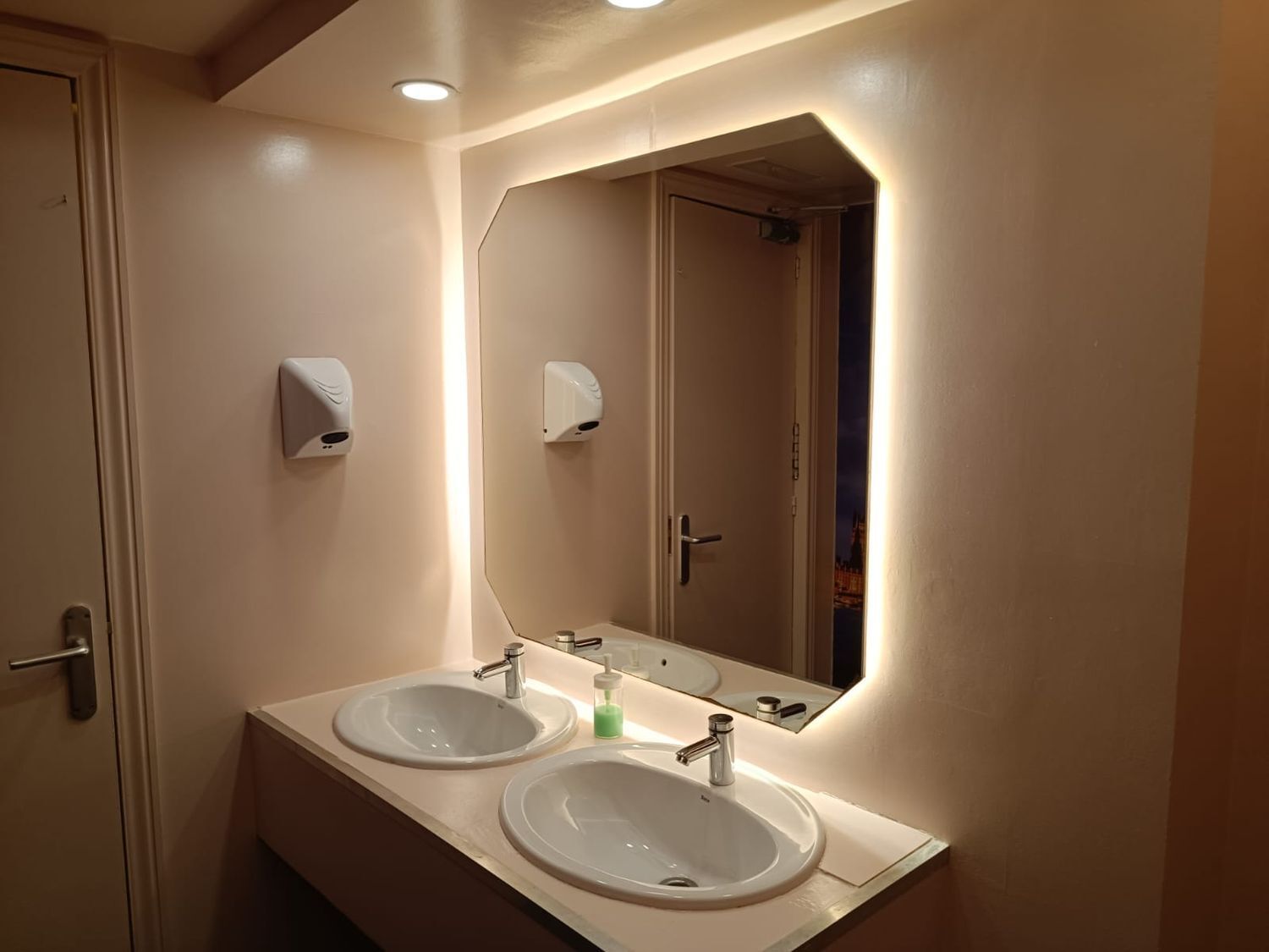 Negocios-Alquiler-CistÃ©rniga-1461005-Foto-30
