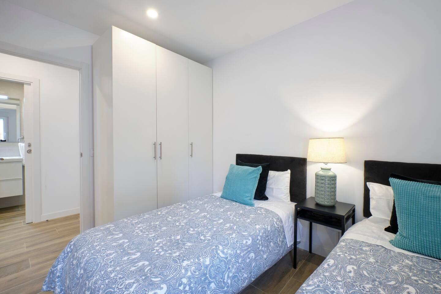 Edificios-Venta-Madrid-1039899-Foto-7