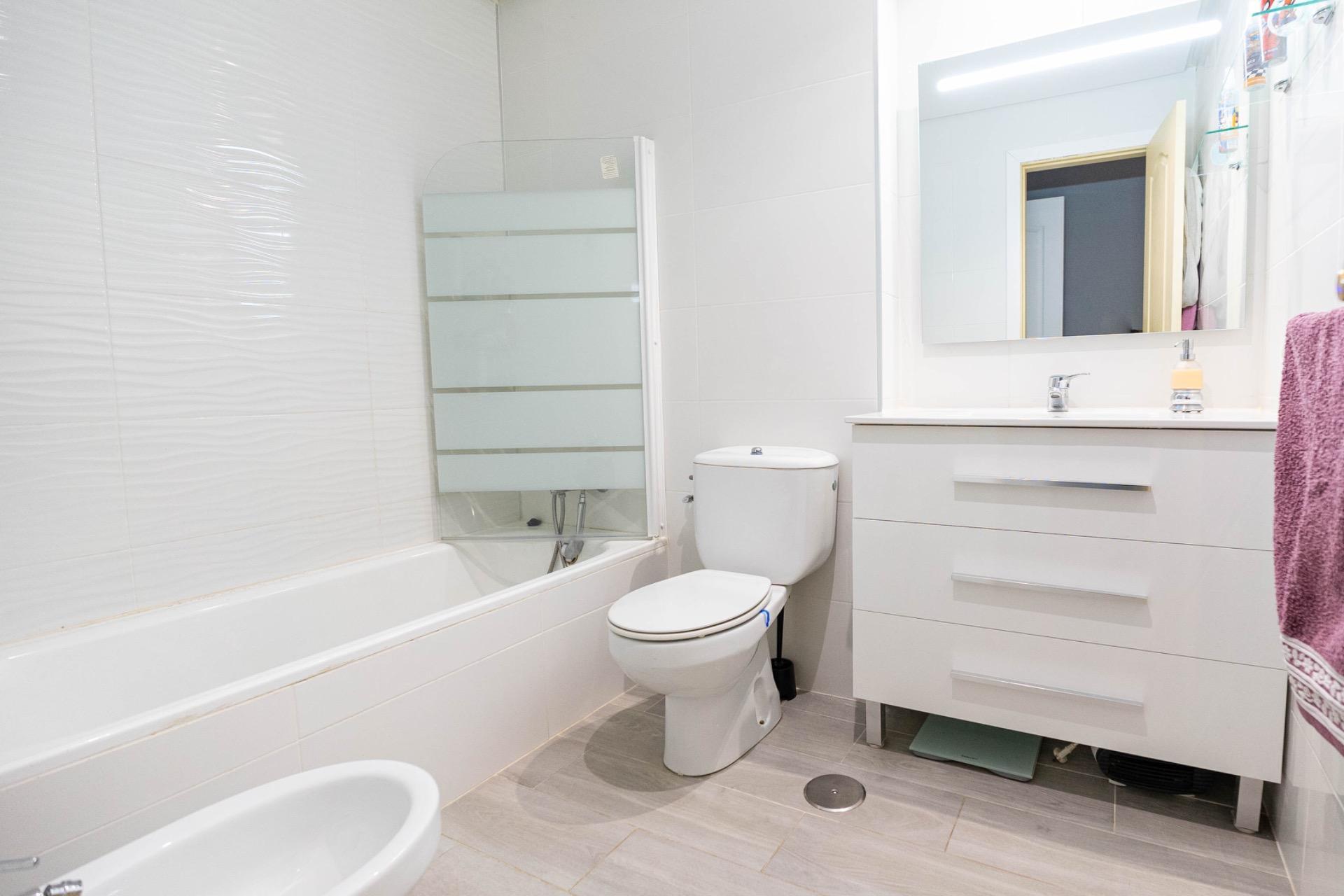 Pisos-Venta-Marbella-1583644-Foto-3