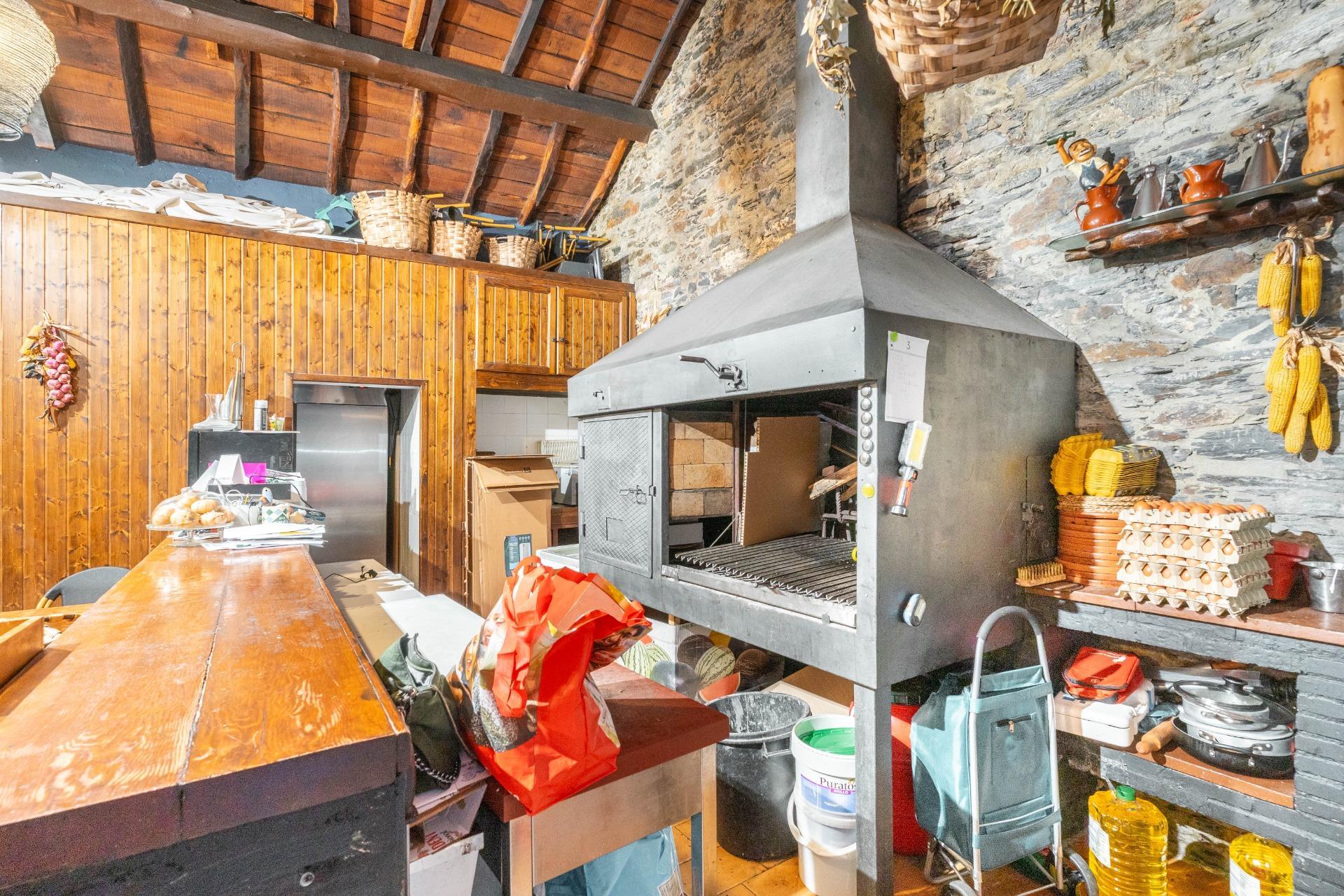 Negocios-Venta-ValdÃ©s-1641587-Foto-23