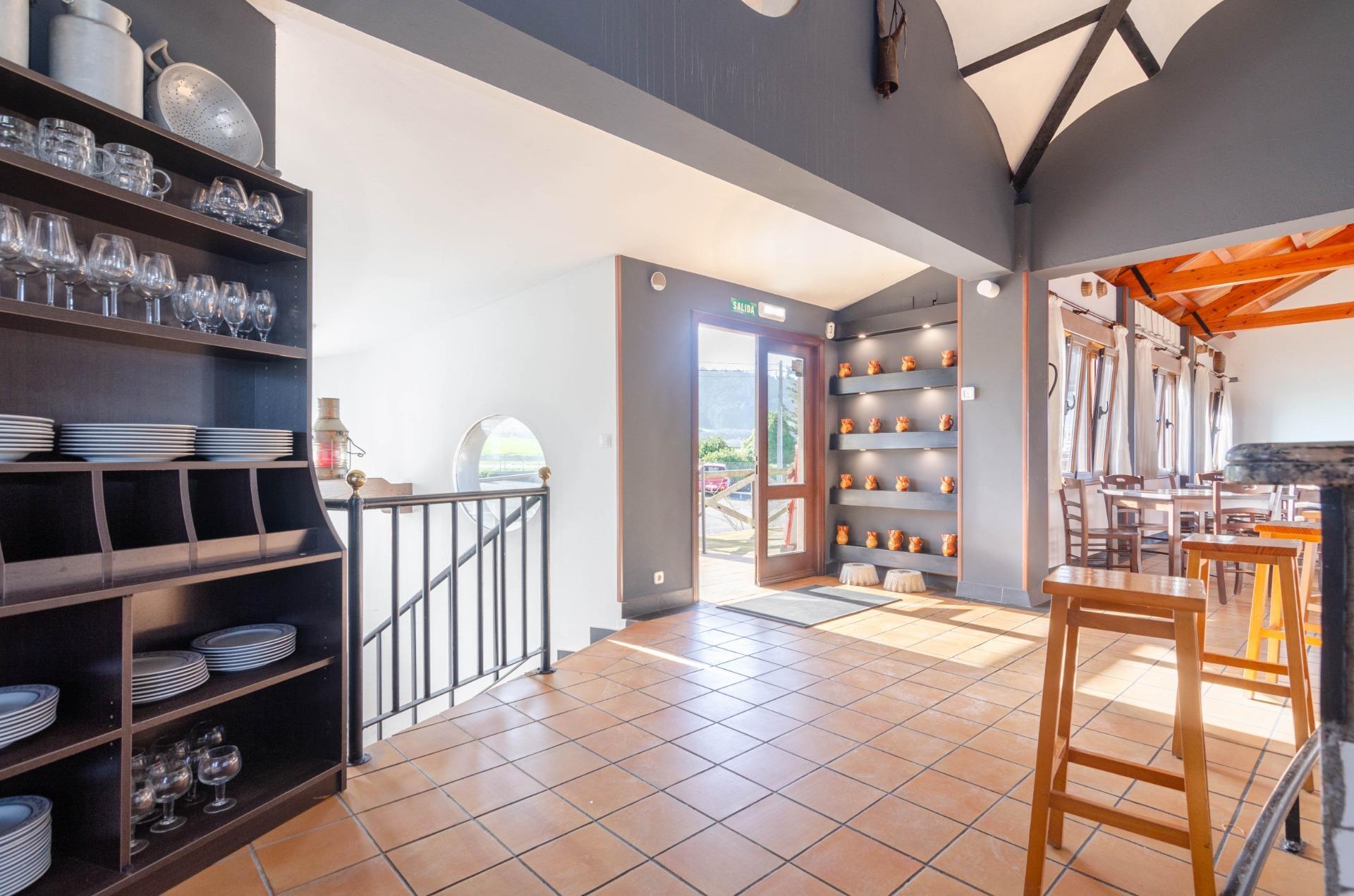 Negocios-Venta-ValdÃ©s-1641102-Foto-8