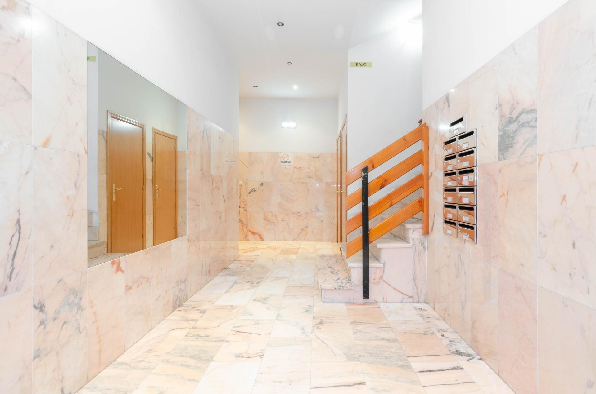 Pisos-Venta-Salas-1521212-Foto-28
