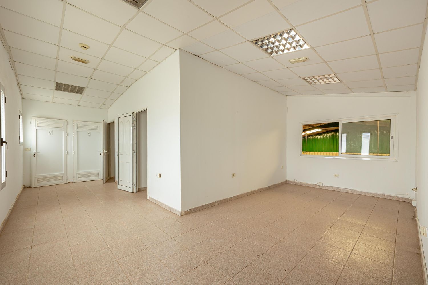 Naves-Venta-AgÃ¼imes-1722808-Foto-21