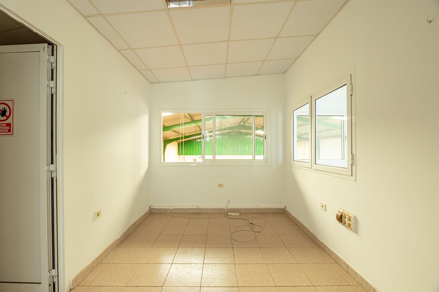Naves-Venta-AgÃ¼imes-1722808-Foto-28