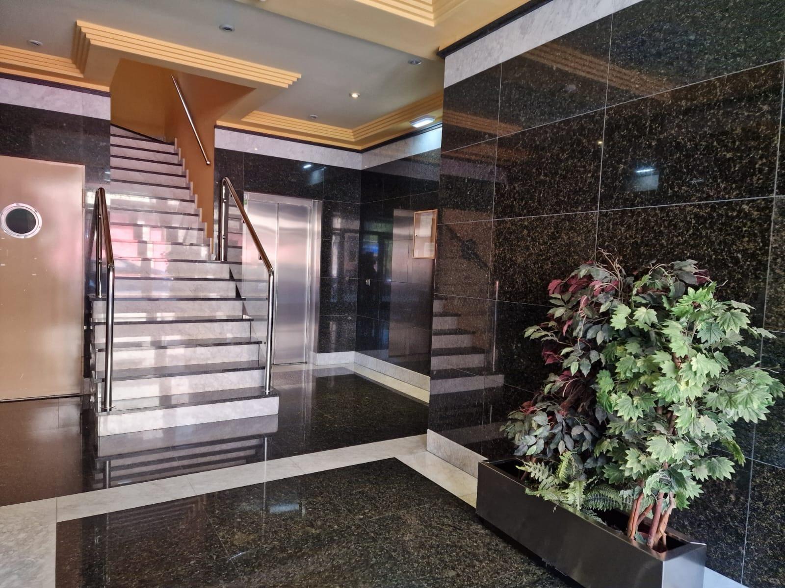 Pisos-Venta-Oviedo-1710228-Foto-4