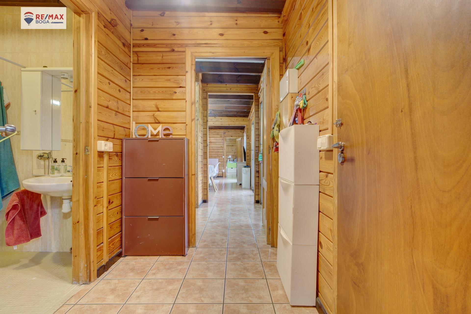 Chalet con Jardín en Urbanización Privada ? Ayegui (Navarra)