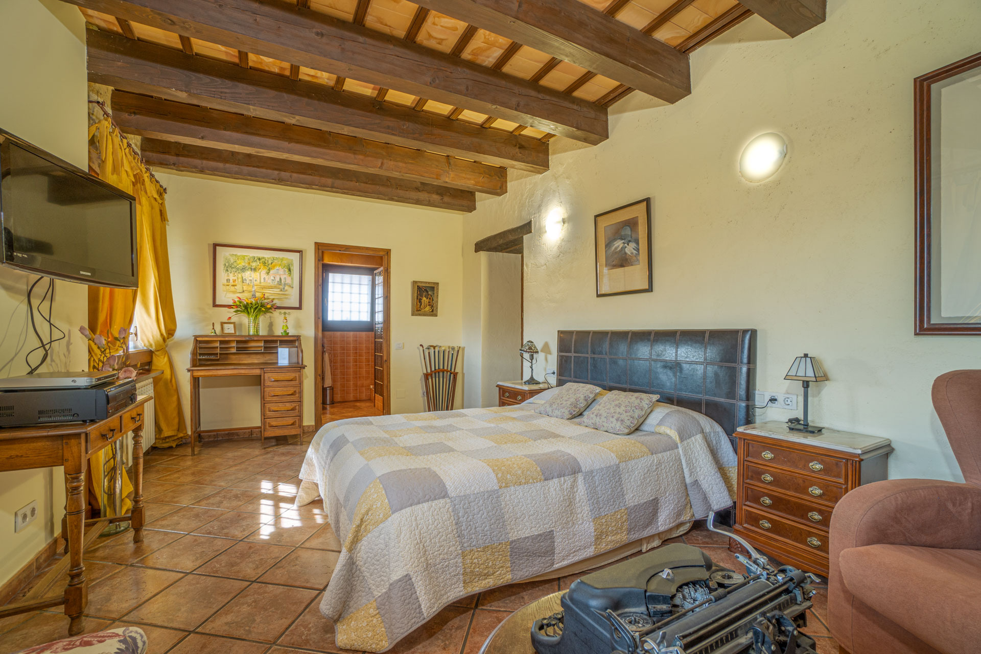 Villa in Llers