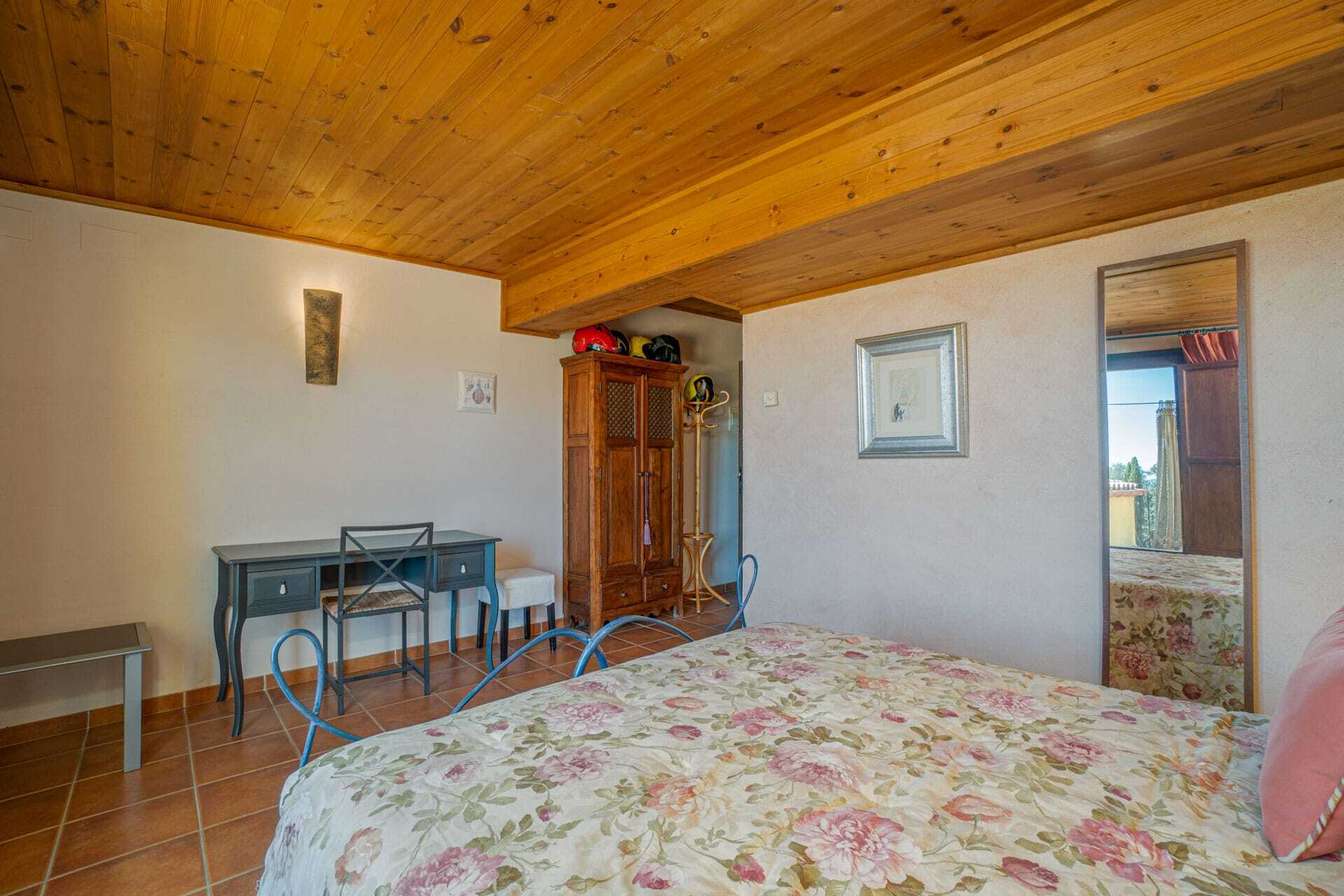 Villa in Llers