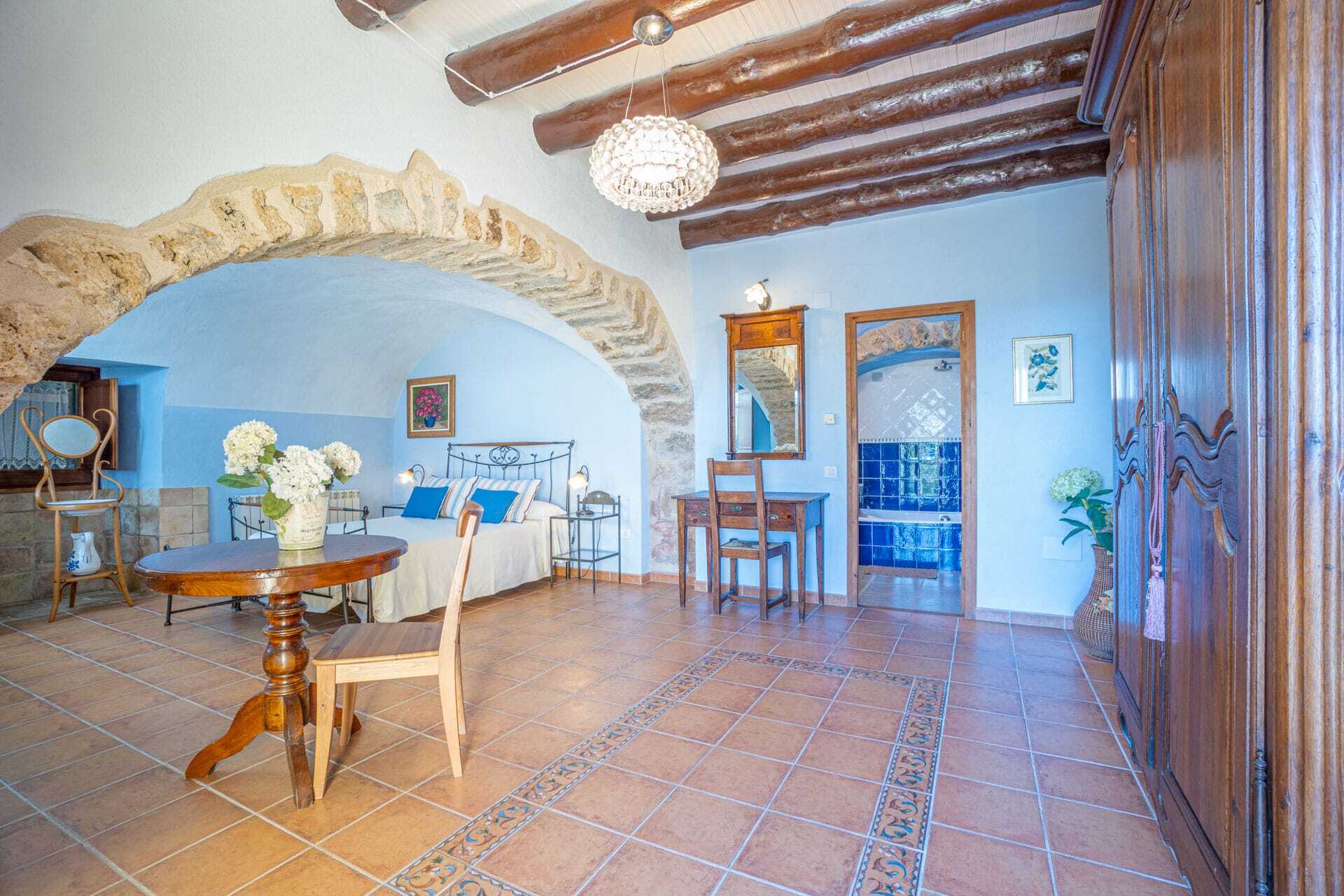 Villa in Llers
