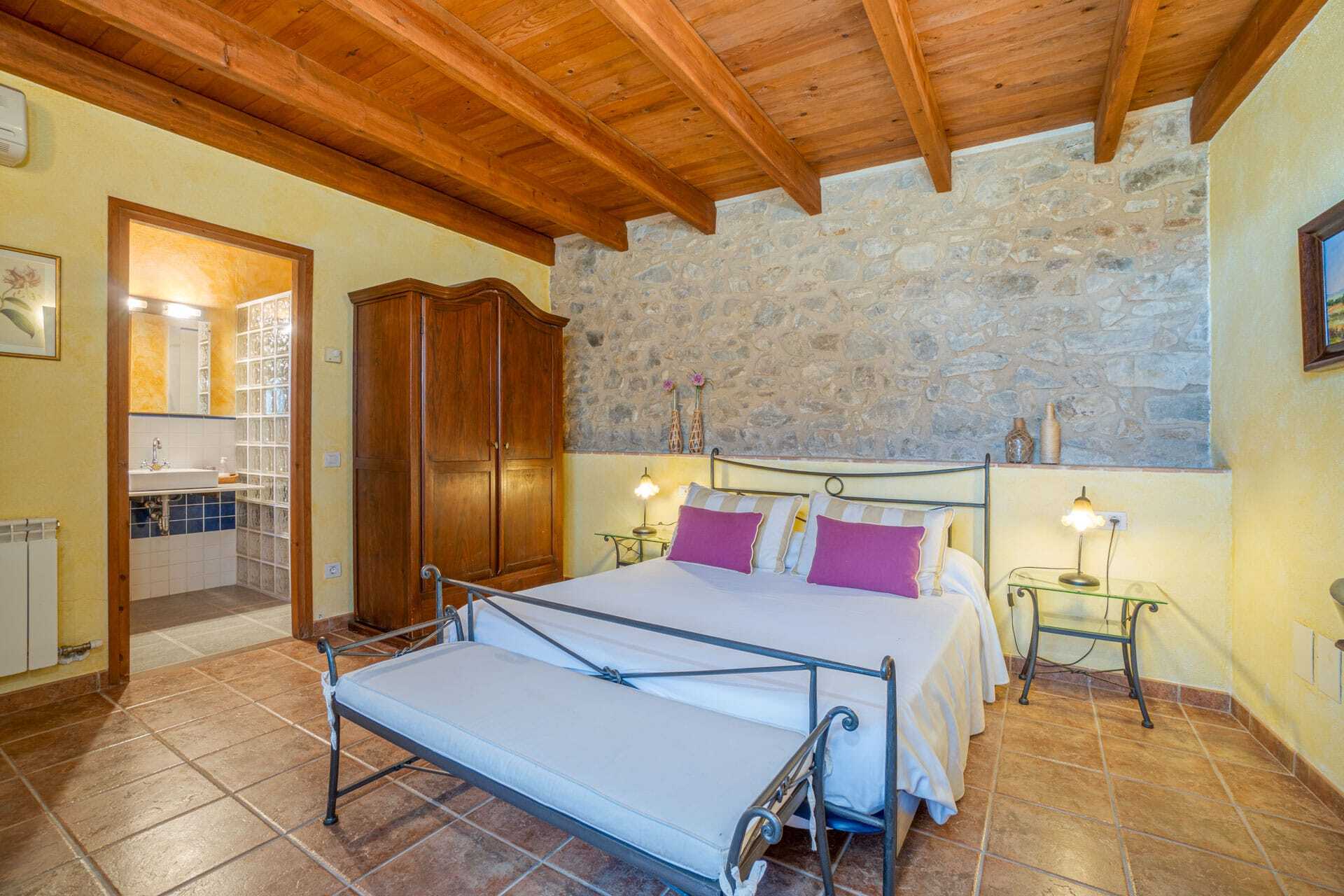 Villa in Llers