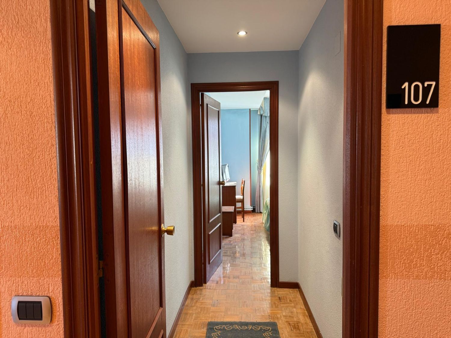 Edificios-Venta-Salas-1731790-Foto-21
