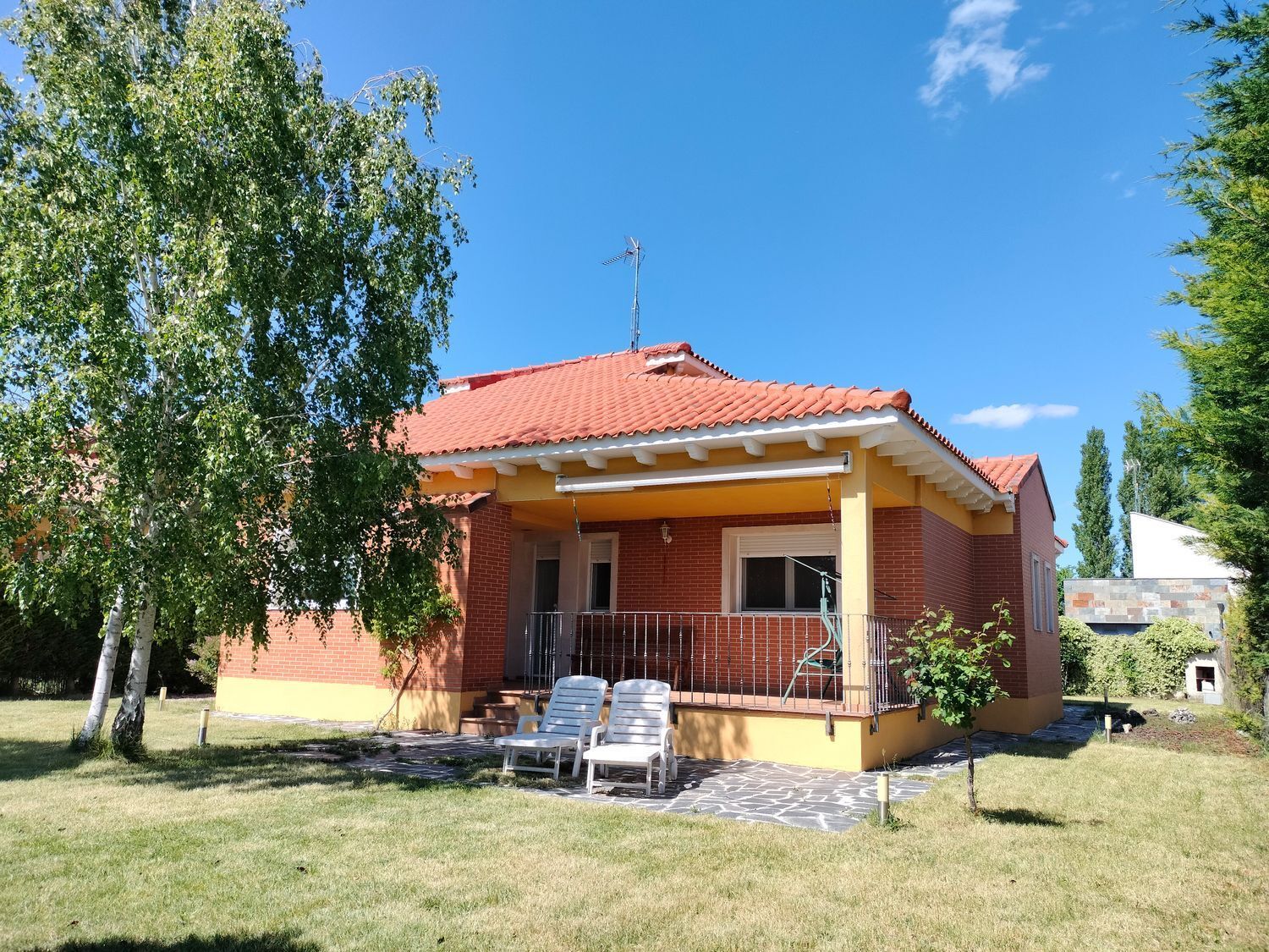 Casas o chalets-Venta-Aldeamayor de San Martín-1745058