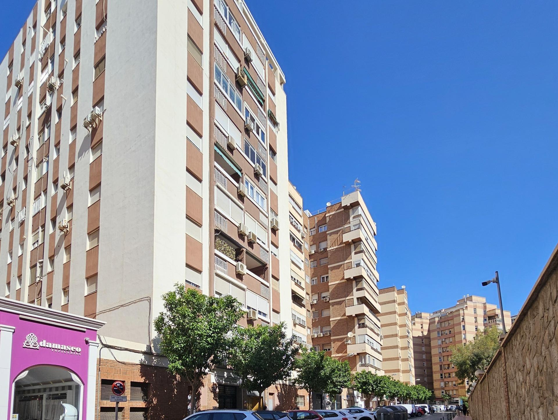 Pisos-Venta-Almería-1749986