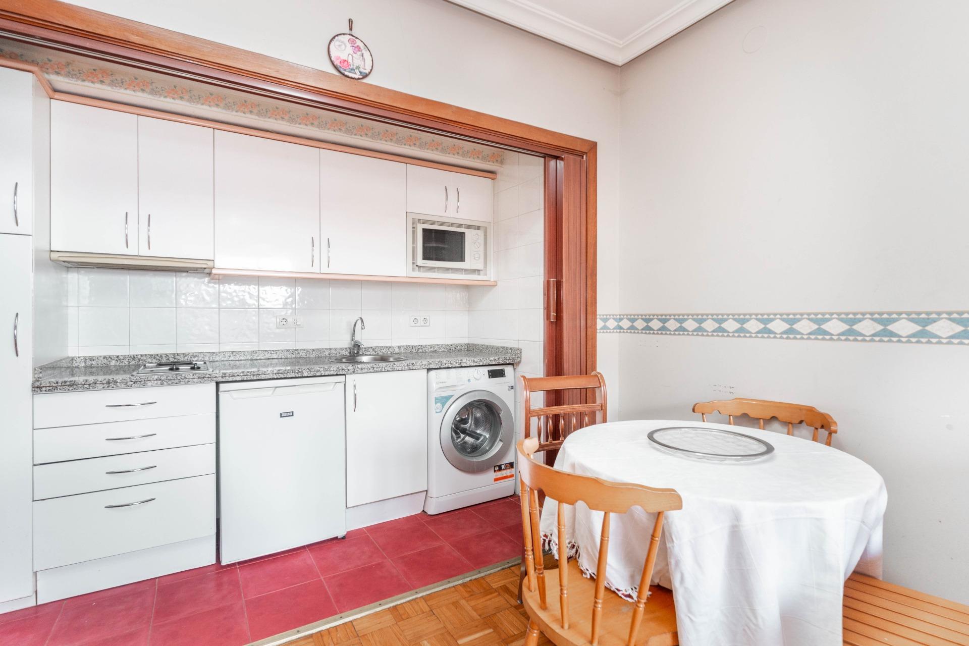 Pisos-Venta-Oviedo-1745677-Foto-4