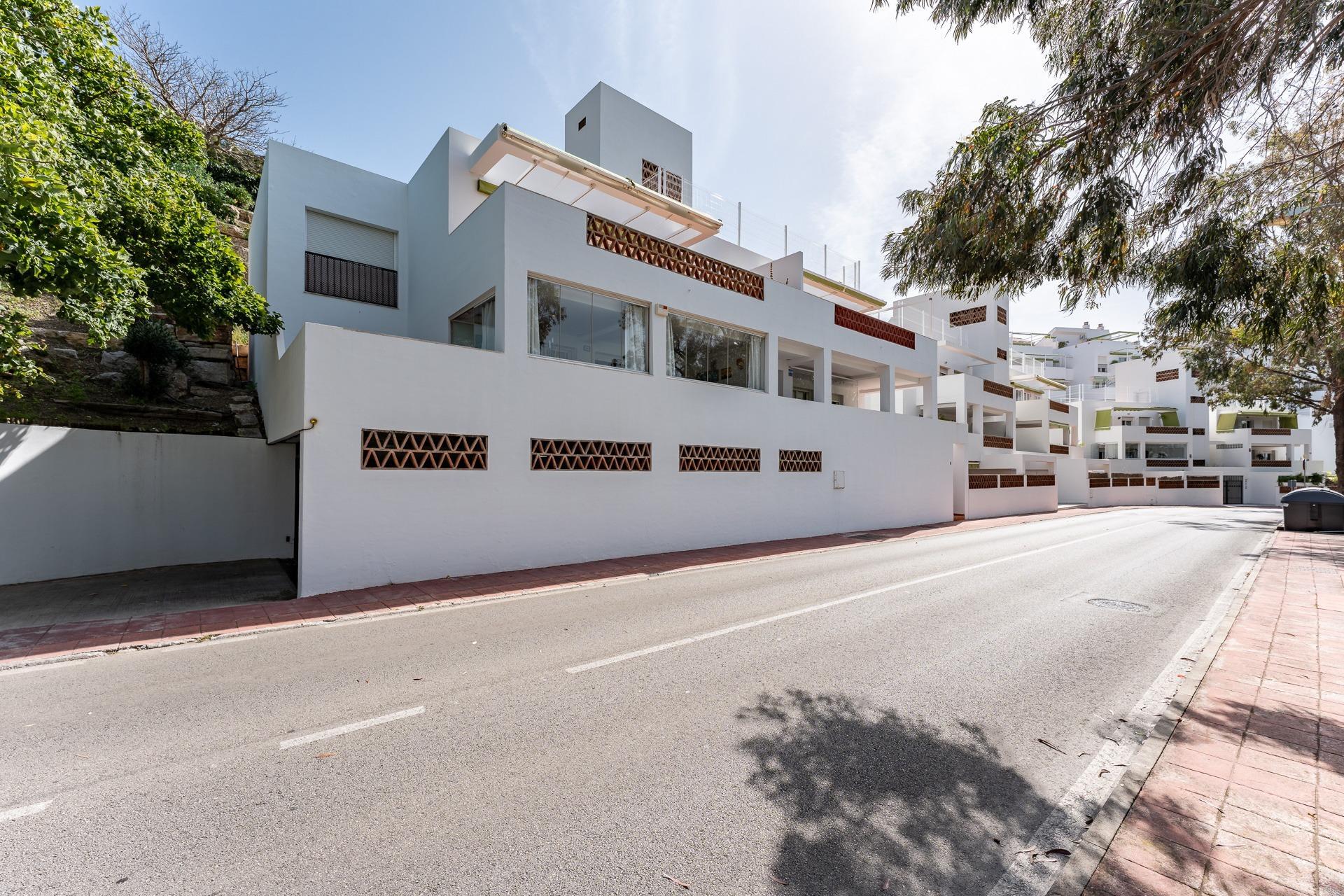 Pisos-Venta-BenalmÃ¡dena-1744147-Foto-3
