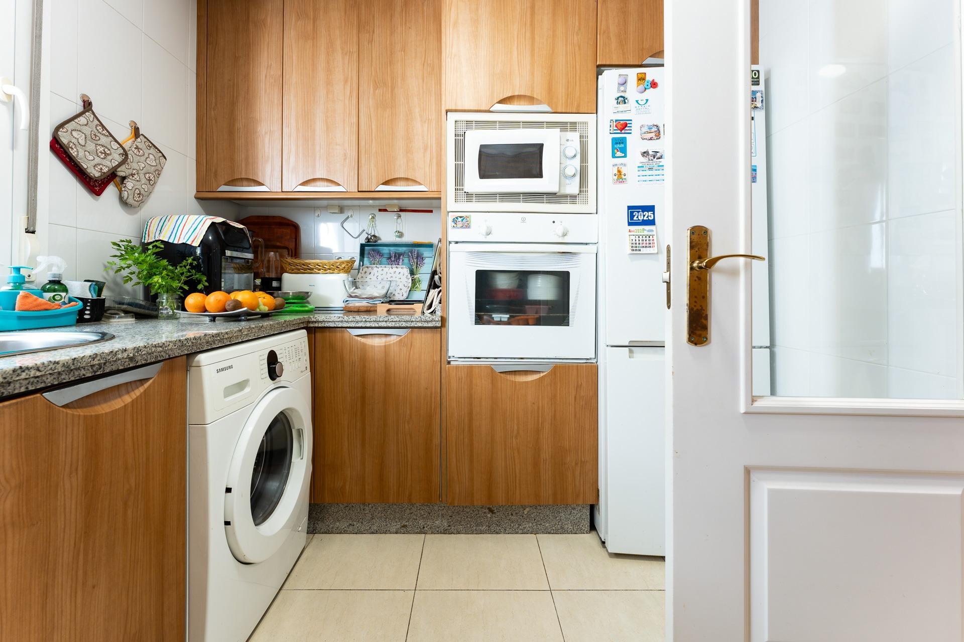 Pisos-Venta-BenalmÃ¡dena-1744147-Foto-32
