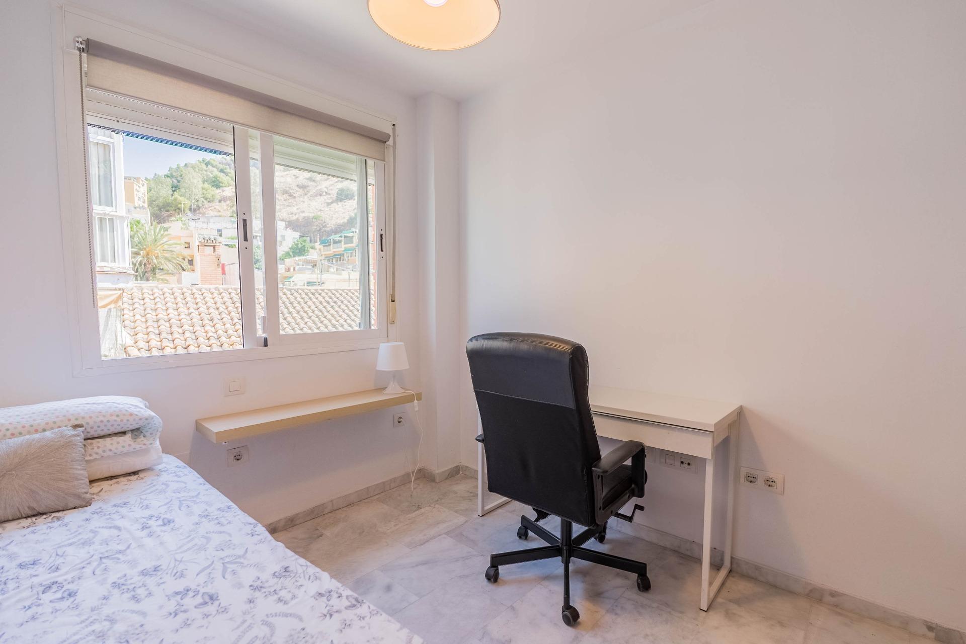 Pisos-Venta-VÃ©lez-MÃ¡laga-1762238-Foto-24