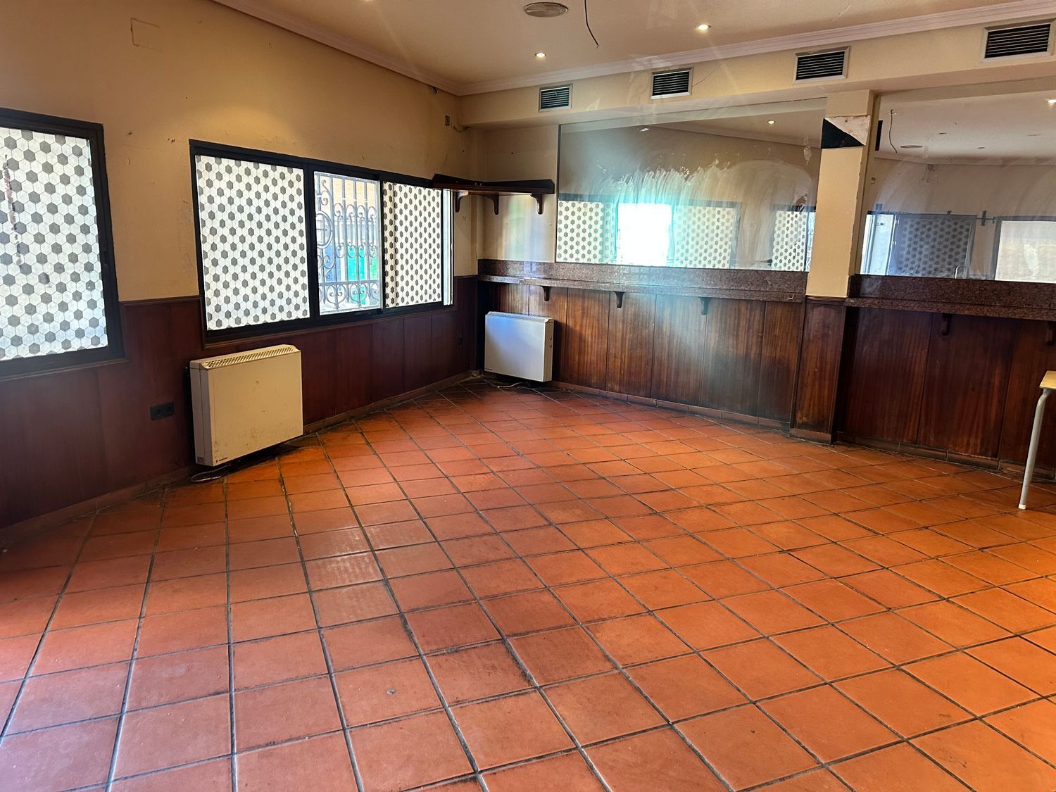 Negocios-Venta-El Hoyo de Pinares-1508940-Foto-4