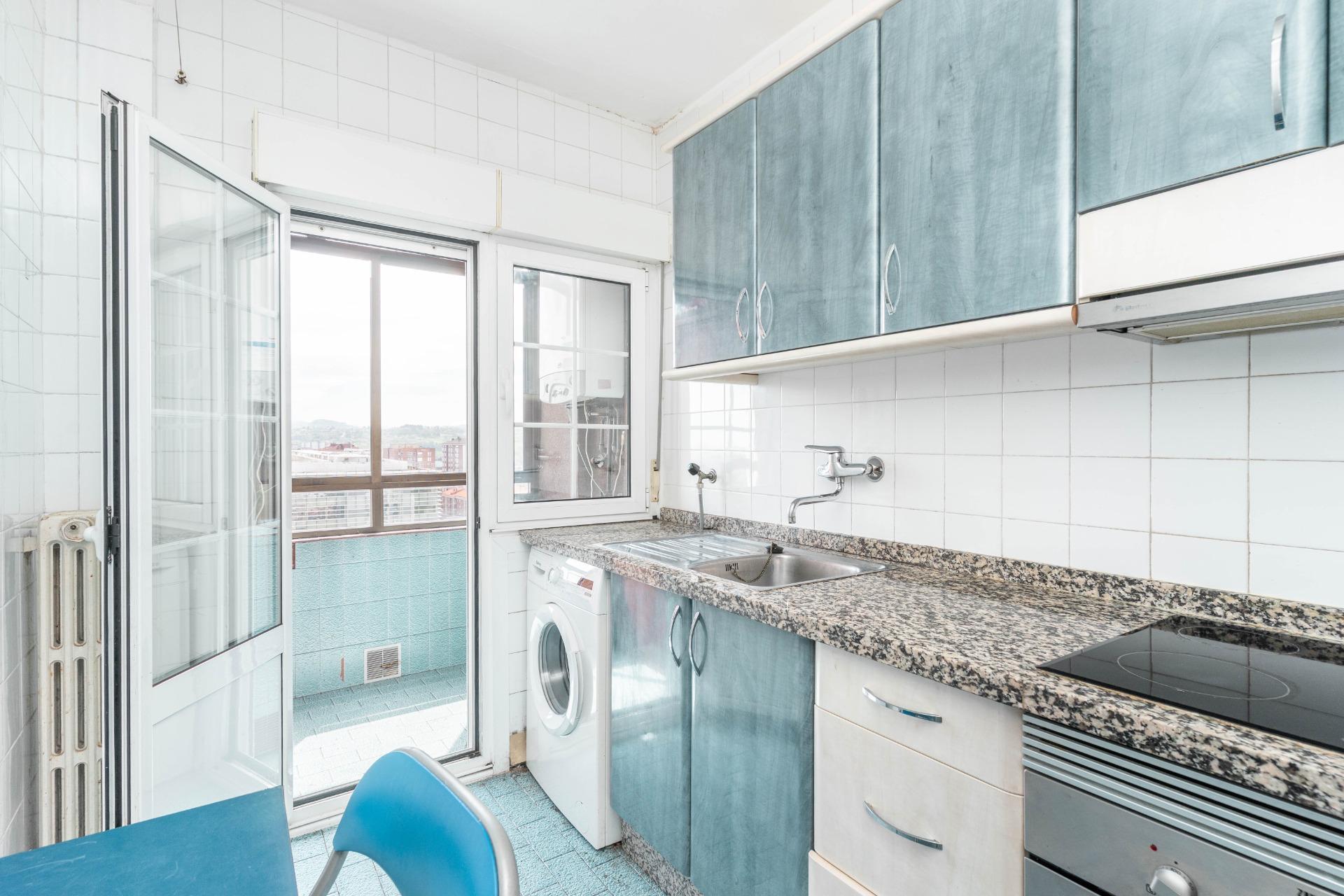 Pisos-Venta-Oviedo-1724145-Foto-4