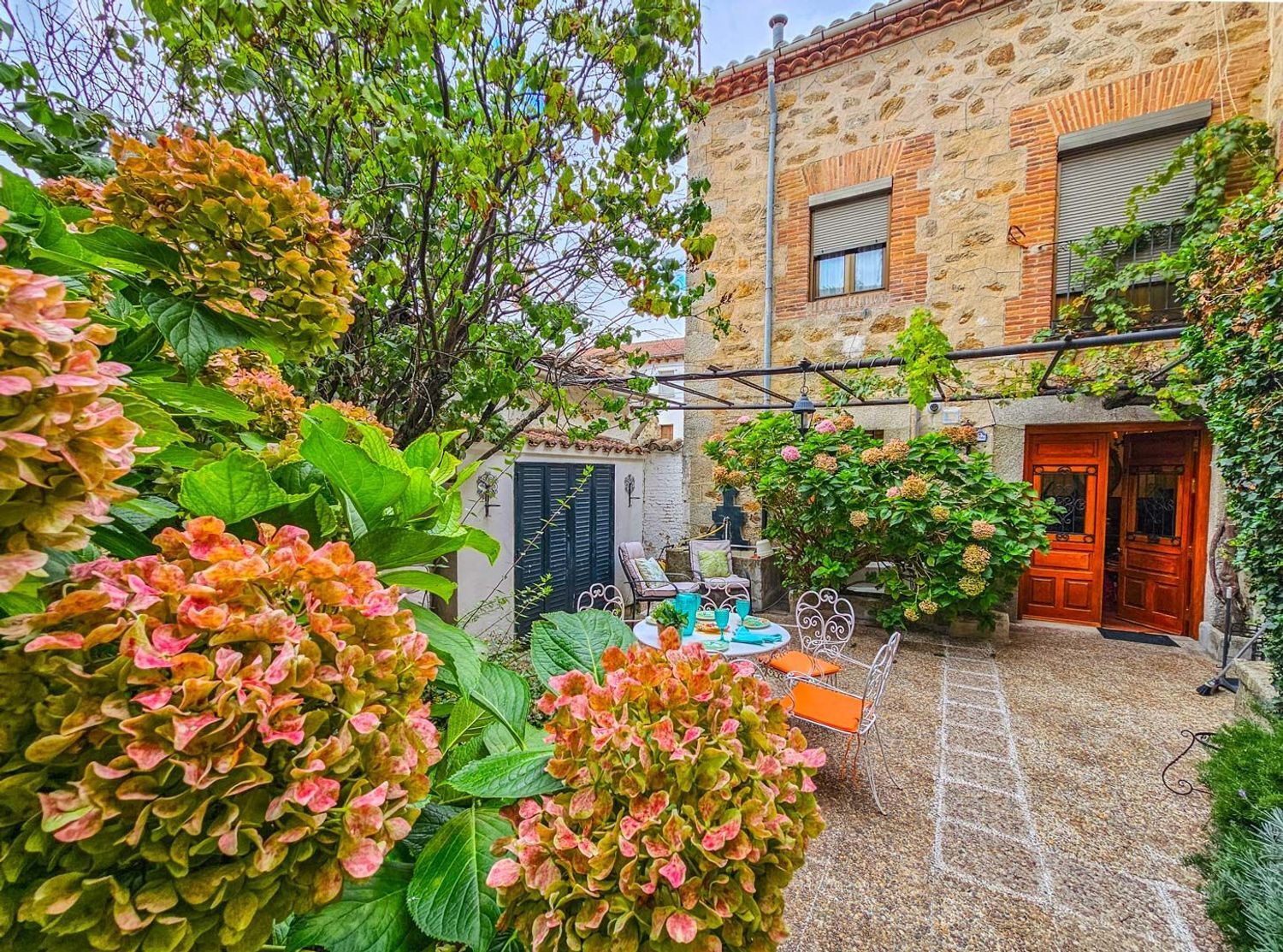Edificios-Venta-Miraflores de la Sierra-1764782-Foto-19
