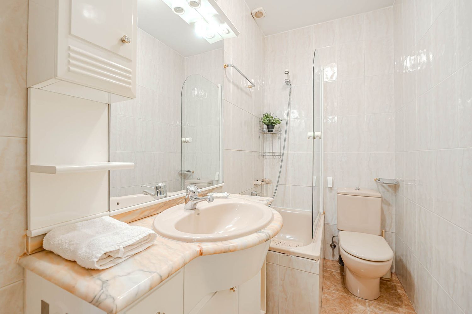 Edificios-Venta-Miraflores de la Sierra-1764782-Foto-29