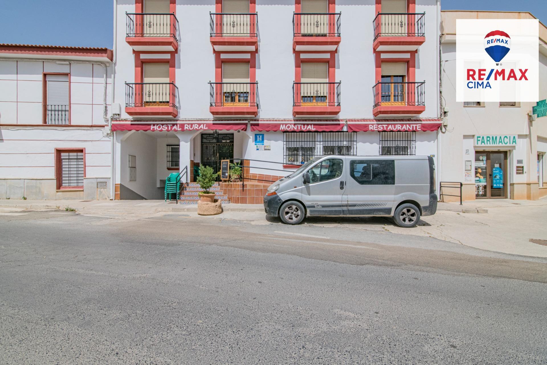 Edificios-Venta-Cortes y Graena-1395070-Foto-5