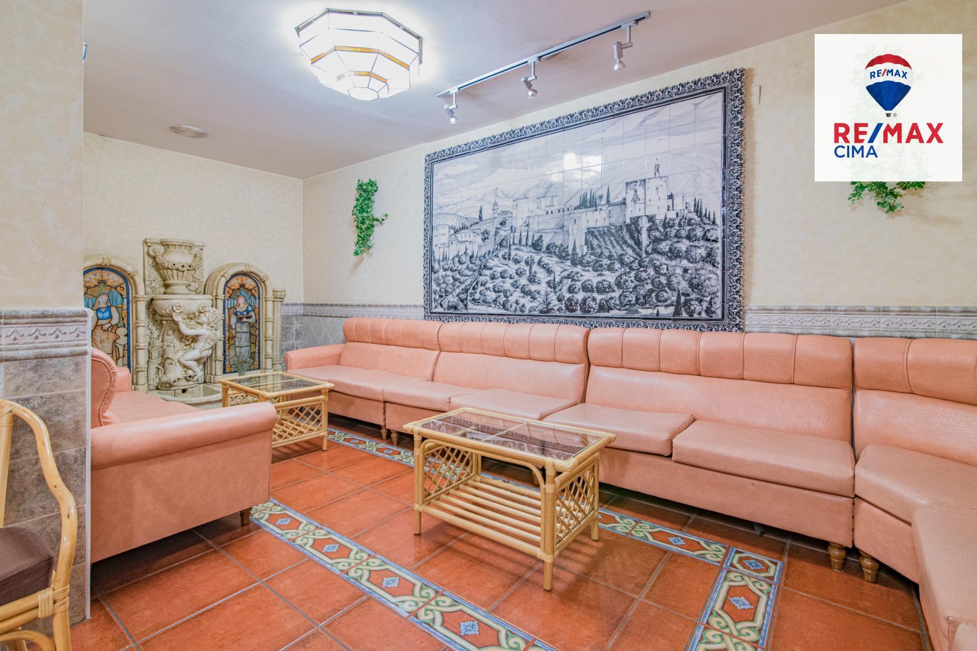 Edificios-Venta-Cortes y Graena-1395070-Foto-17