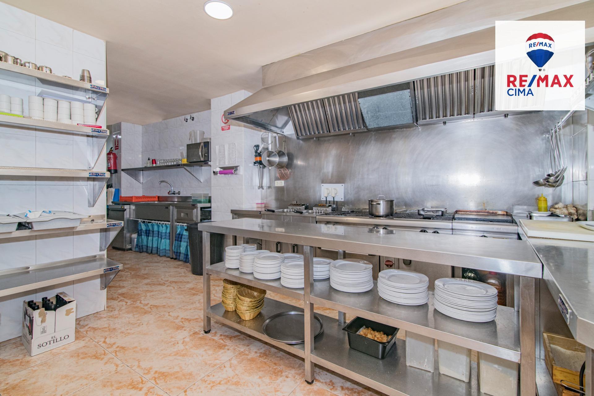 Edificios-Venta-Cortes y Graena-1395070-Foto-27