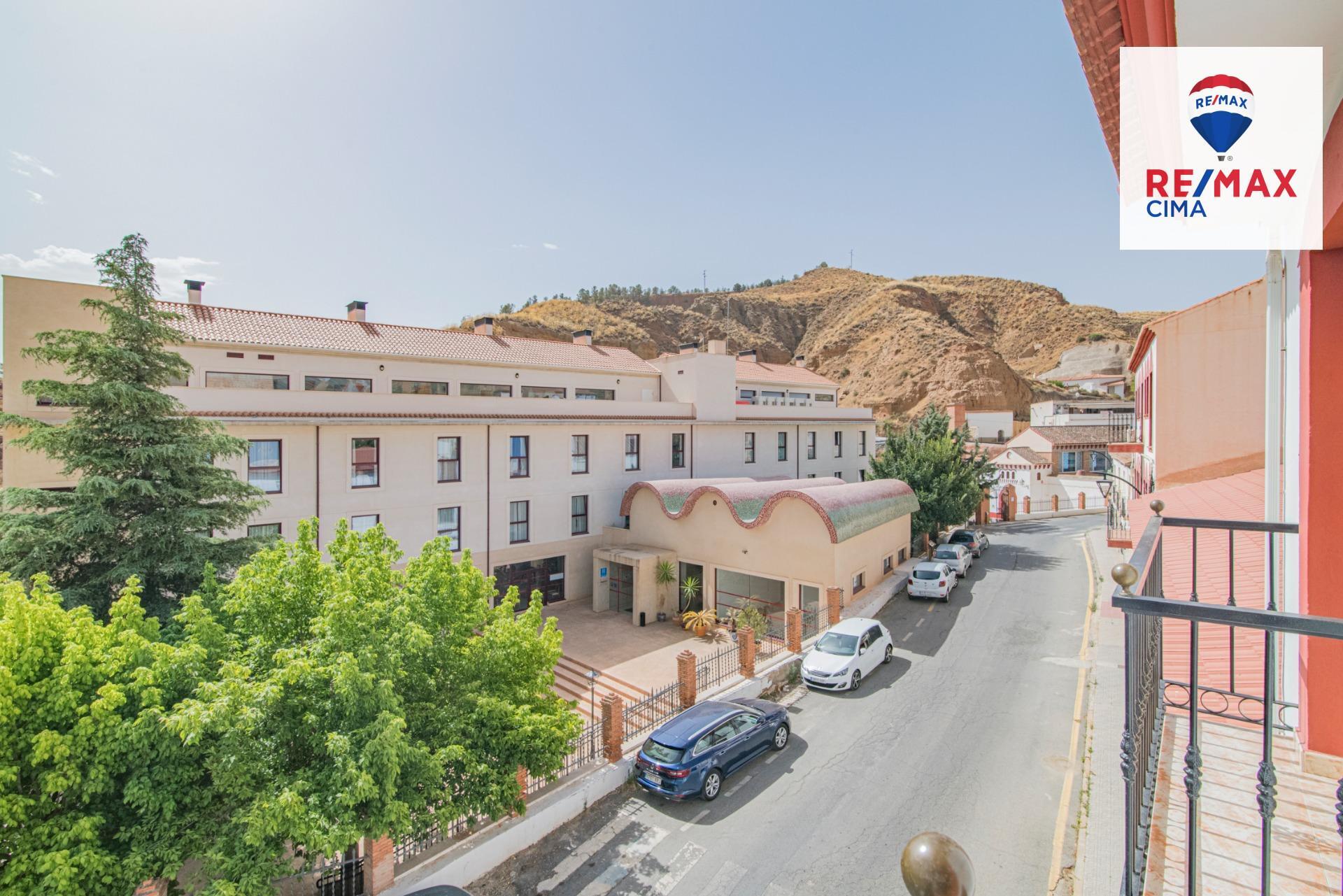 Edificios-Venta-Cortes y Graena-1395070-Foto-43