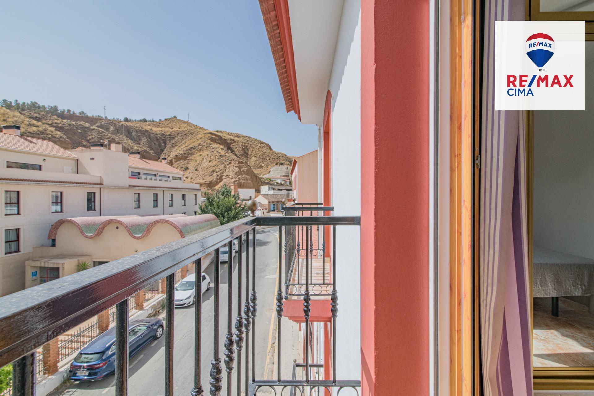 Edificios-Venta-Cortes y Graena-1395070-Foto-42
