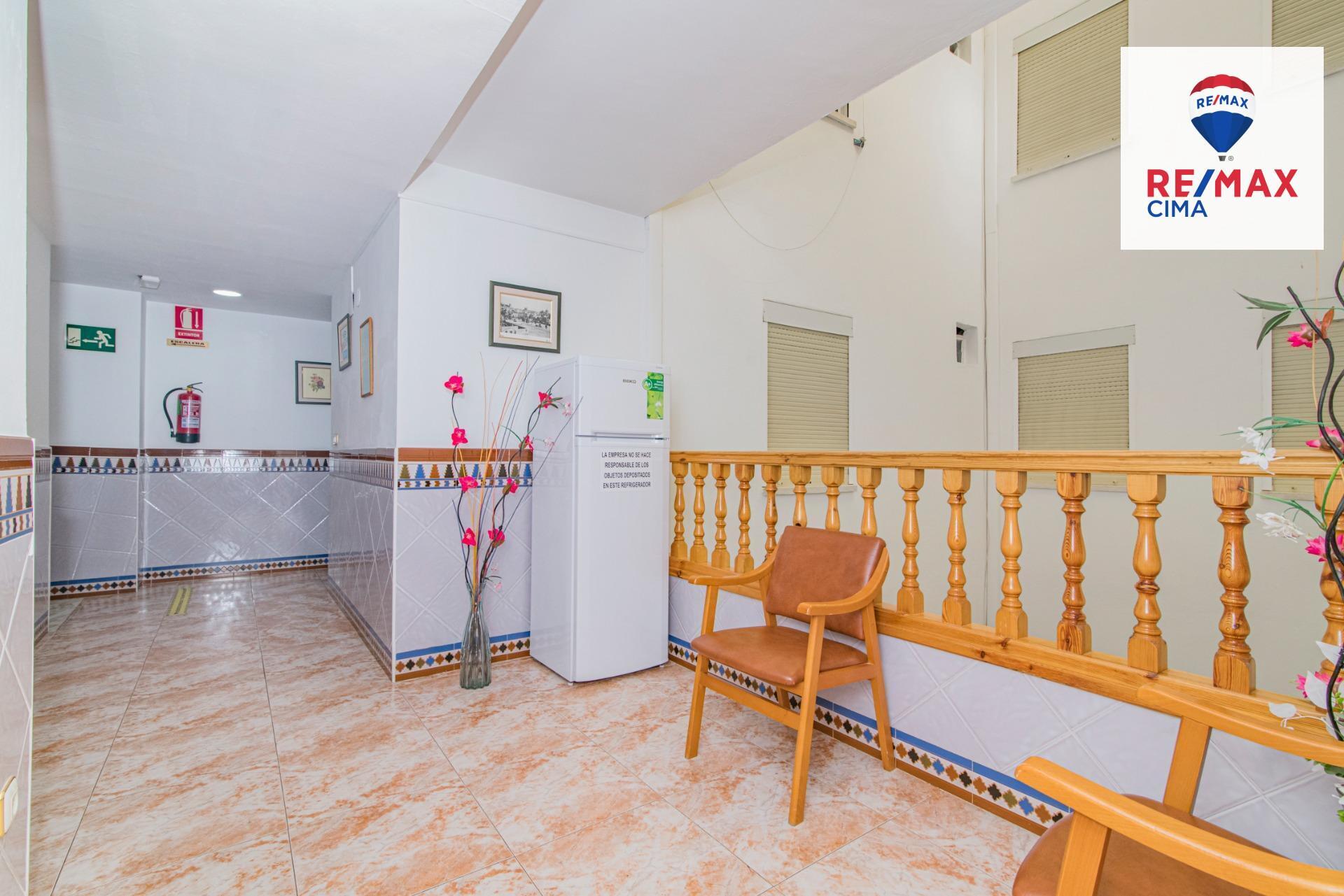 Edificios-Venta-Cortes y Graena-1395070-Foto-56