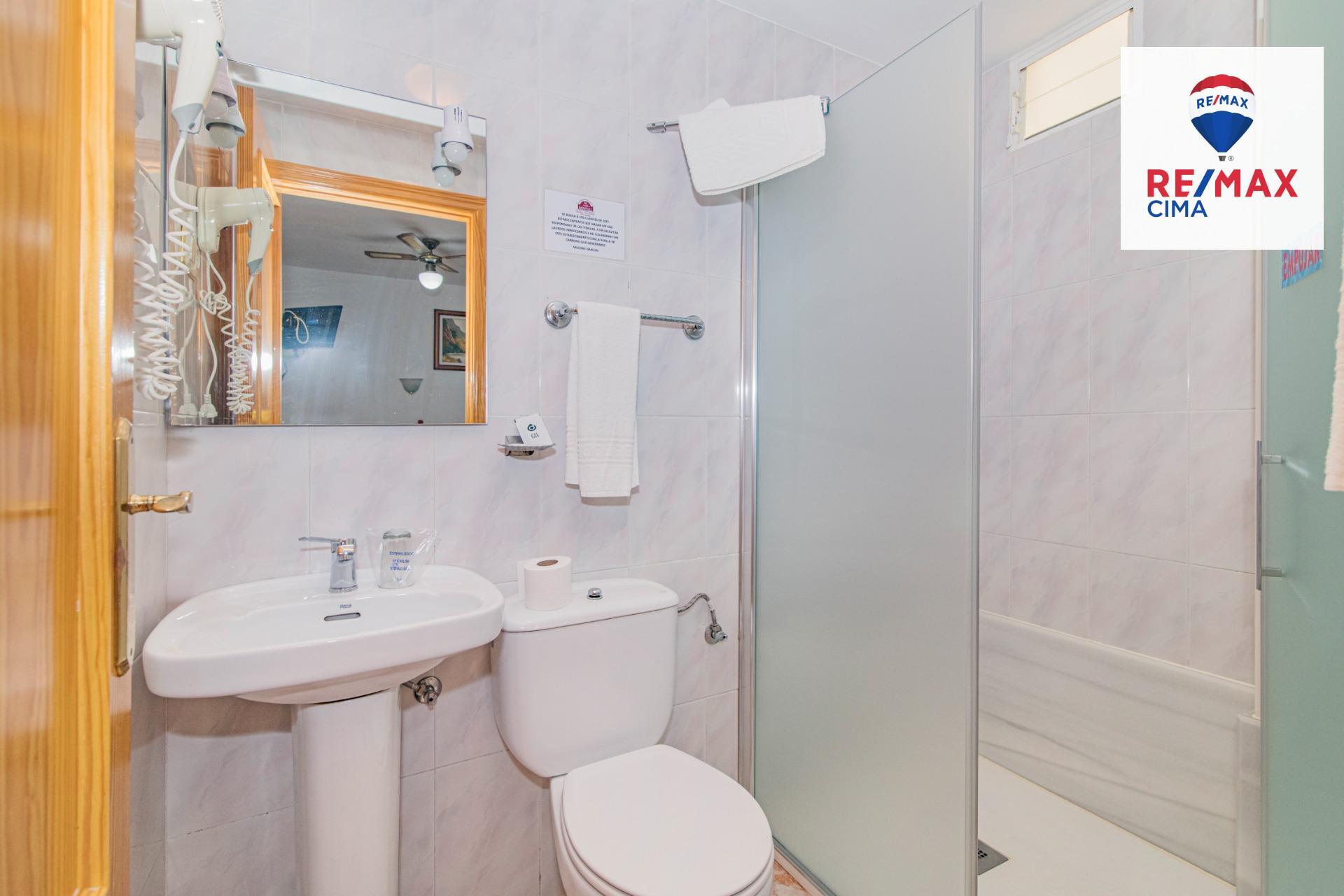 Edificios-Venta-Cortes y Graena-1395070-Foto-62