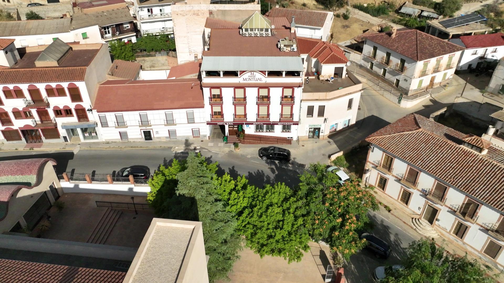 Edificios-Venta-Cortes y Graena-1395070-Foto-97
