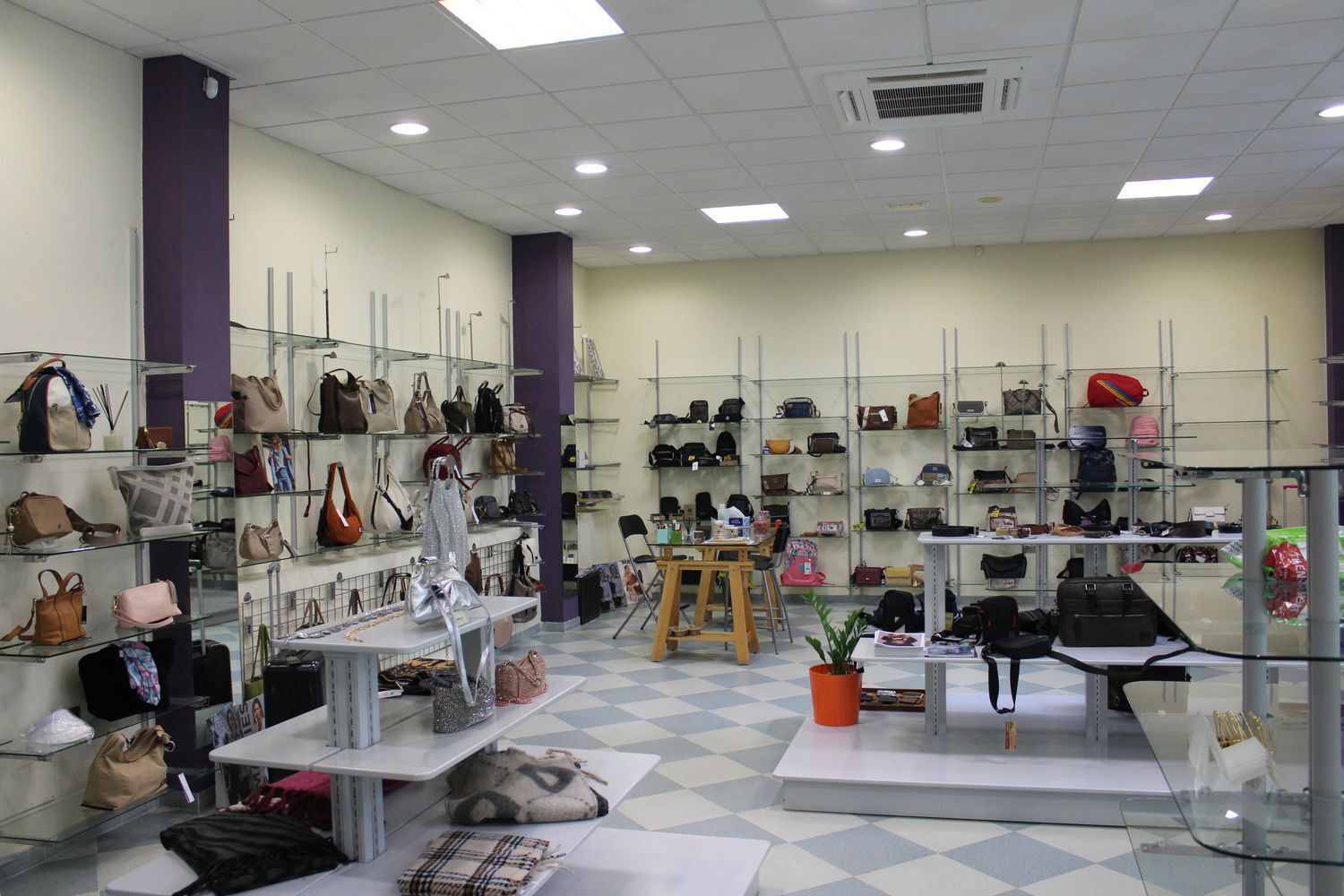 Locales-Venta-Las Palmas de Gran Canaria-1764860-Foto-3