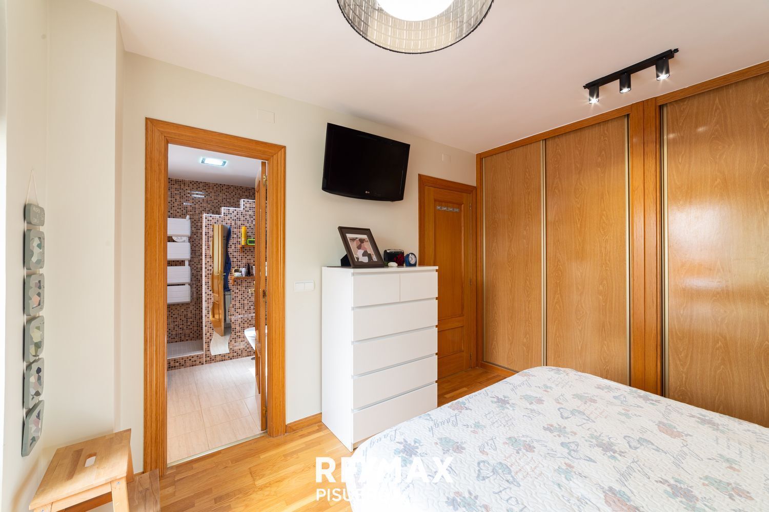 Casas o chalets-Venta-Aldeamayor de San MartÃ­n-1753302-Foto-33