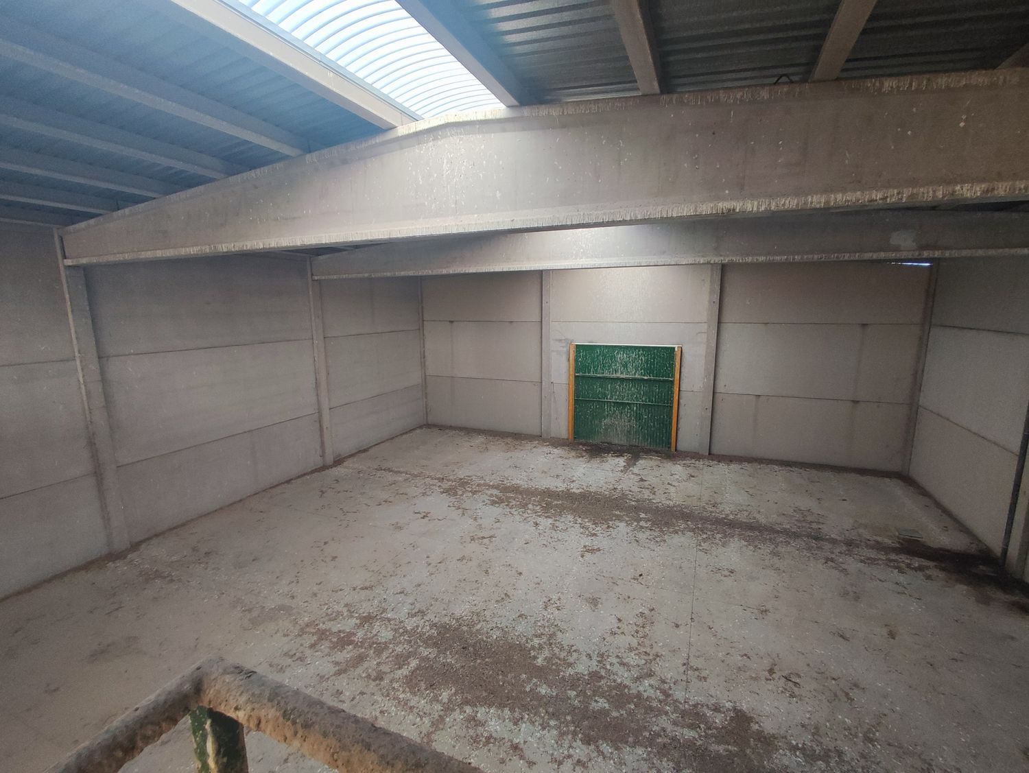 Naves-Venta-Peraleda de la Mata-1587455-Foto-3