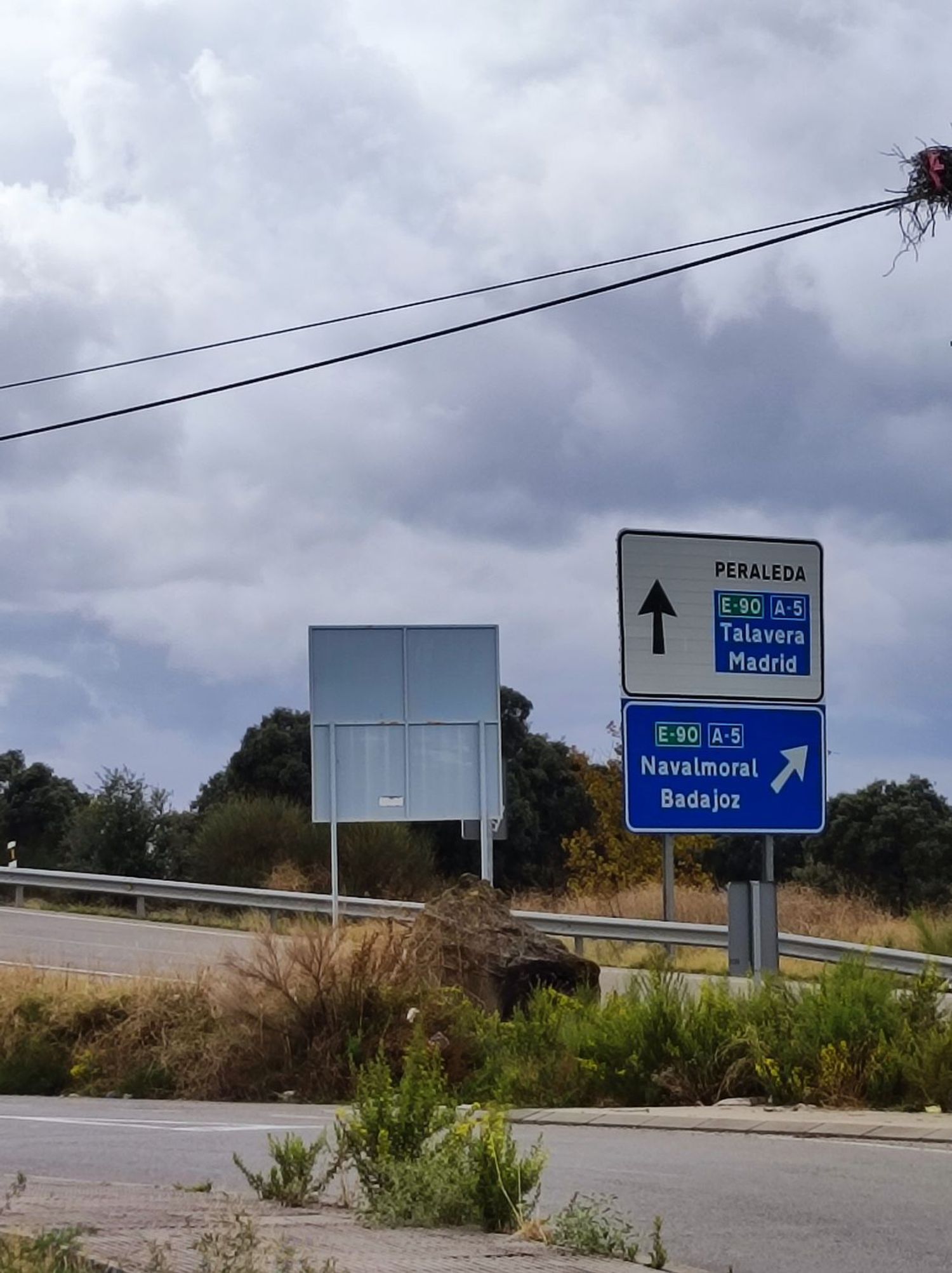Naves-Venta-Peraleda de la Mata-1587455-Foto-18