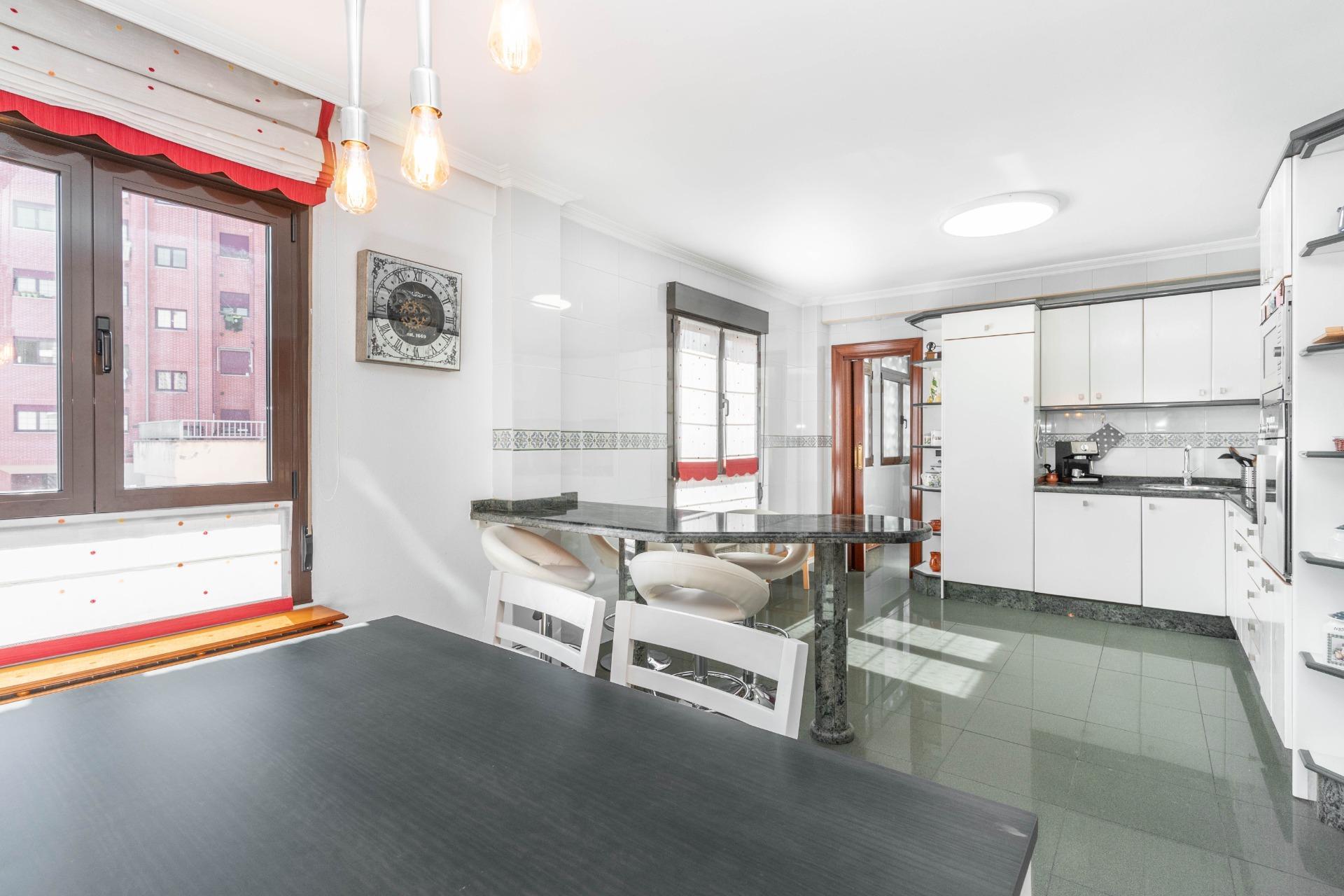 Pisos-Venta-Oviedo-1766331-Foto-14