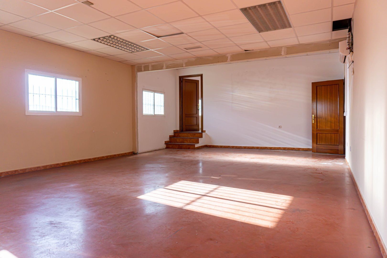 Naves-Alquiler-La Rinconada-1431692-Foto-35