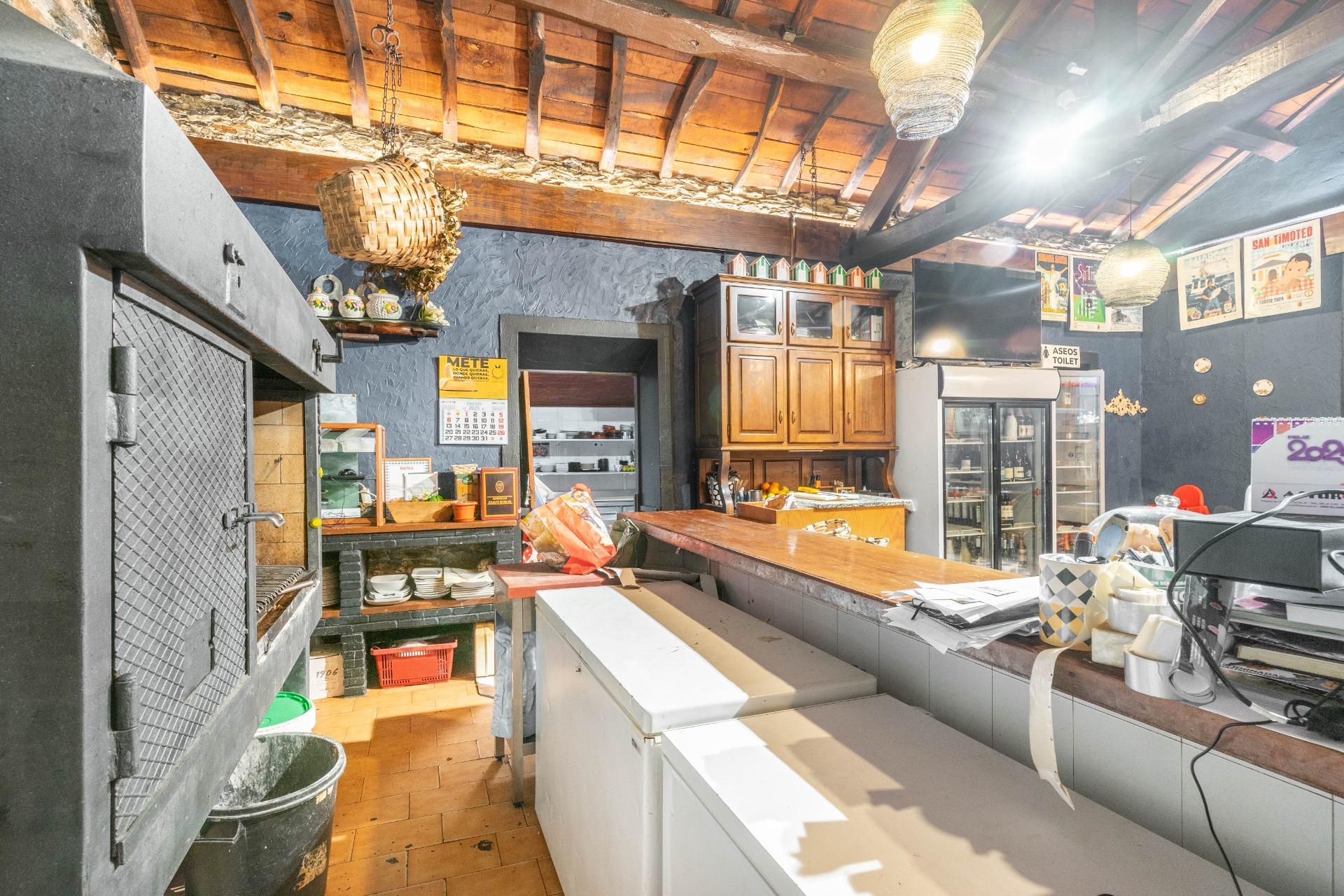 Negocios-Venta-ValdÃ©s-1726479-Foto-26
