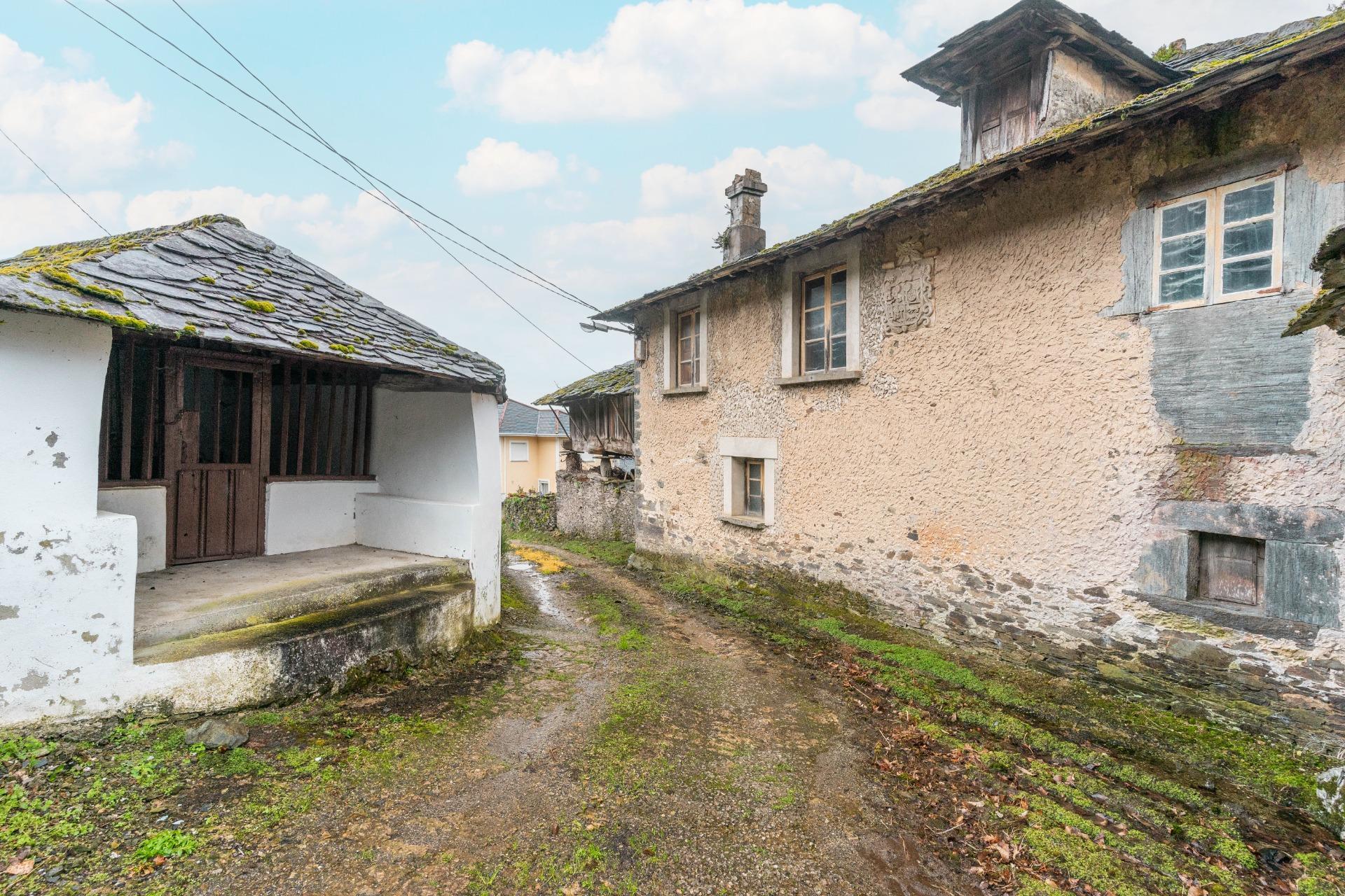 Pisos-Venta-ValdÃ©s-1683576-Foto-5