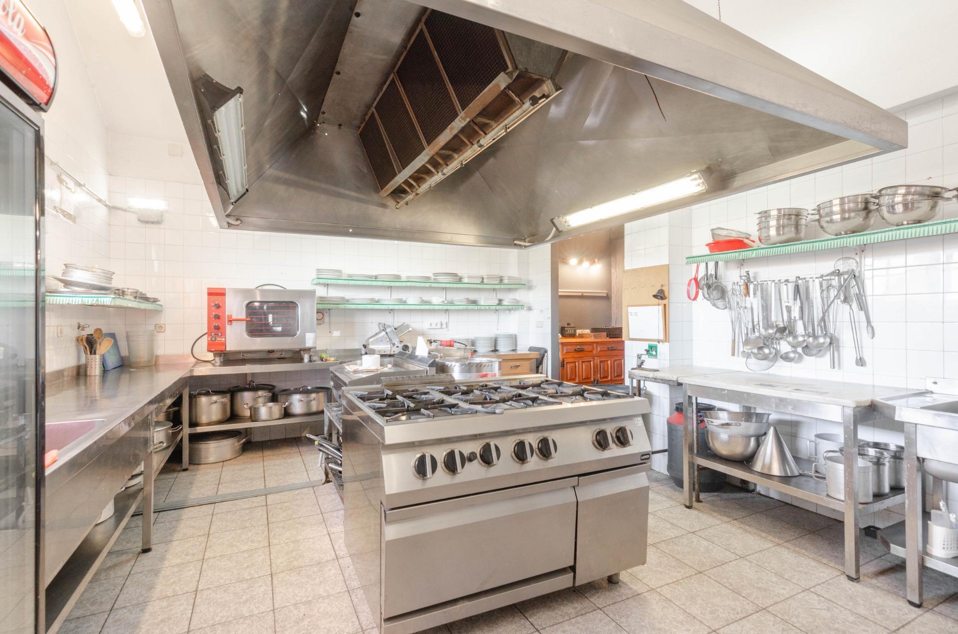 Negocios-Venta-ValdÃ©s-1641102-Foto-14